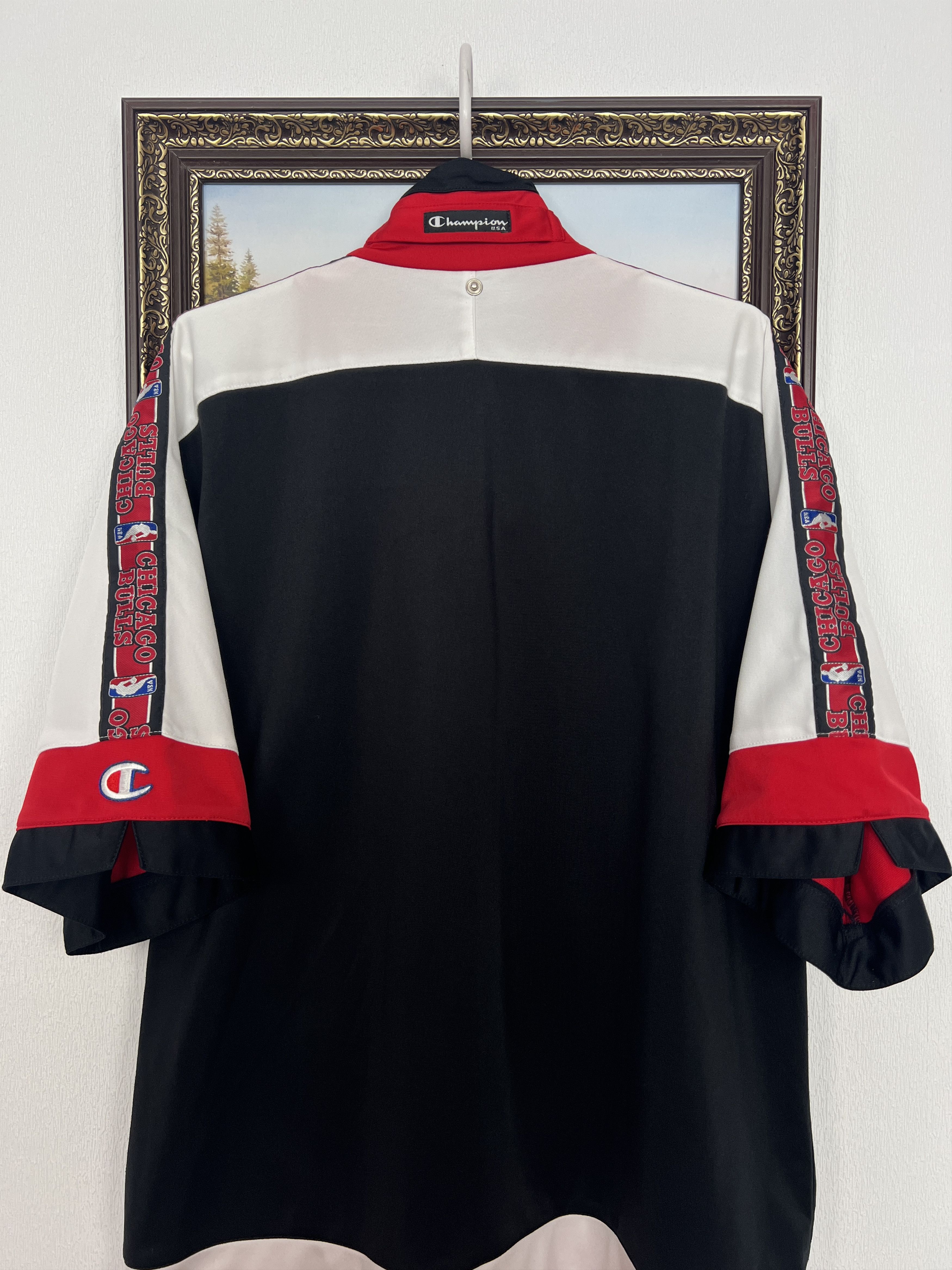 Champion Vintage 90's Champion Chicago Bulls Train Warm Up NBA Size US L / EU 52-54 / 3 - 14 Thumbnail