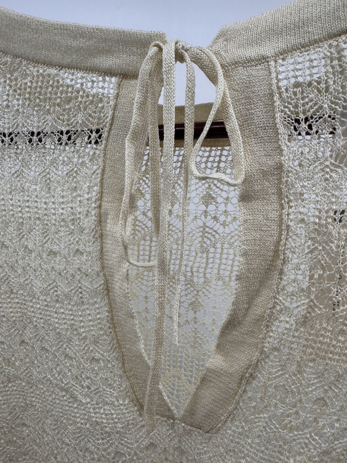Anthropologie NWT By Anthropologie Sheer Ruffle Pullover Sweater Medium Size M / US 6-8 / IT 42-44 - 9 Thumbnail