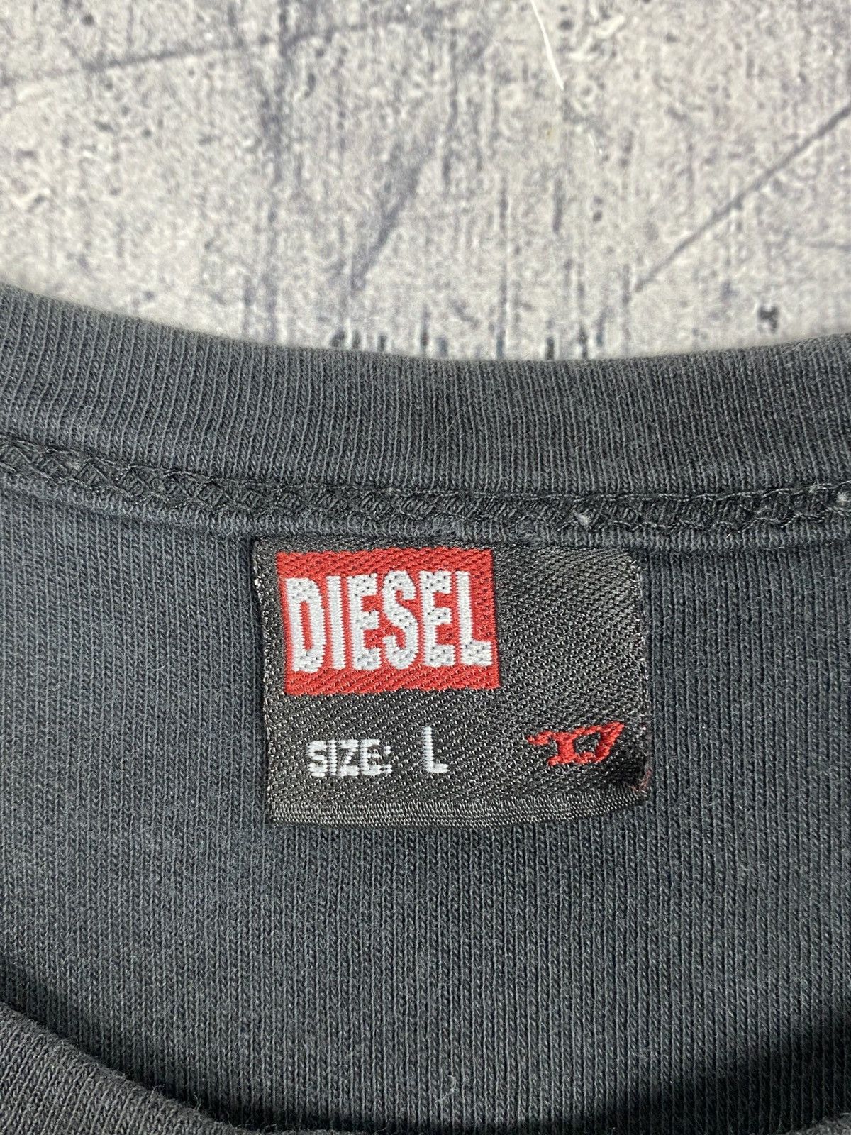 Diesel Vintage Diesel Archival Graphic Wing T-Shirt Faded Black Size US L / EU 52-54 / 3 - 18 Thumbnail