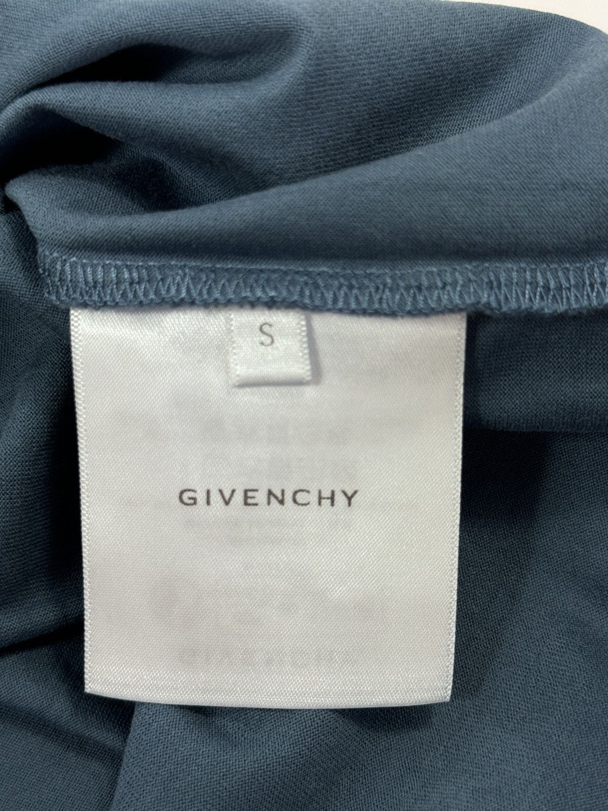 Givenchy LOGO PRINT T-SHIRT Size US S / EU 44-46 / 1 - 5 Thumbnail
