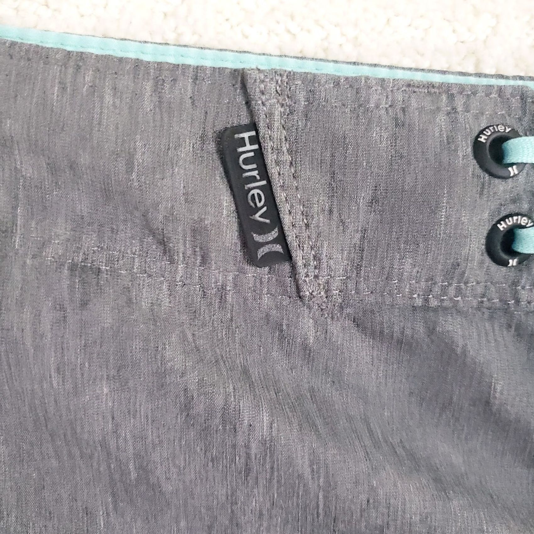 Hurley Hurley Men’s Board Shorts Swim Trunks Gray Teal Trim Pockets 32x9 Regular Polyester Bottom Mens Size US 32 / EU 48 - 3 Thumbnail