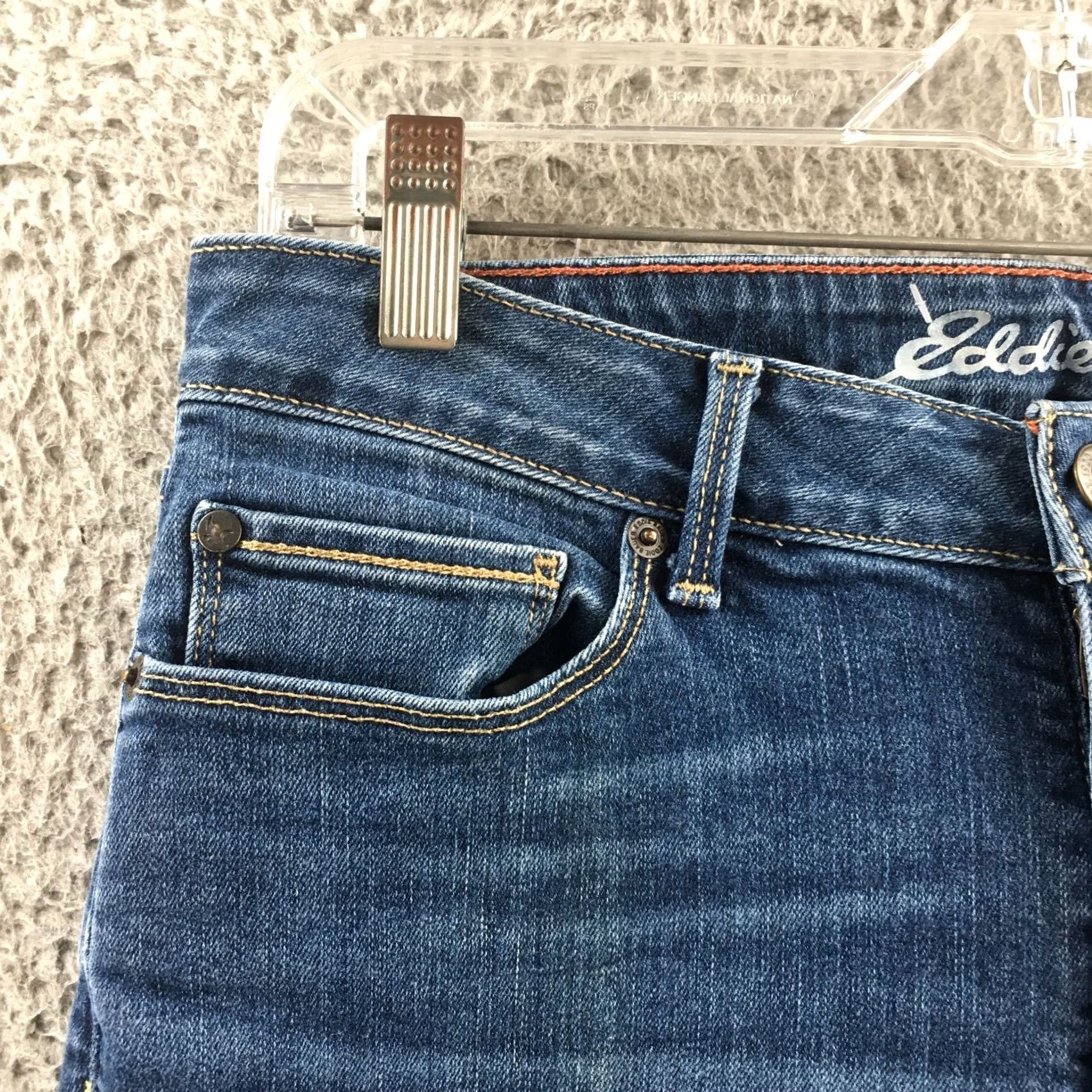 Eddie Bauer Eddie Bauer Jeans Womens 6 Blue Denim Straight Leg Mid Rise Jeans Womens Regular Slim Straight Blue Jeans 6 Mens Womens Size 28" / US 6 / IT 42 - 3 Thumbnail