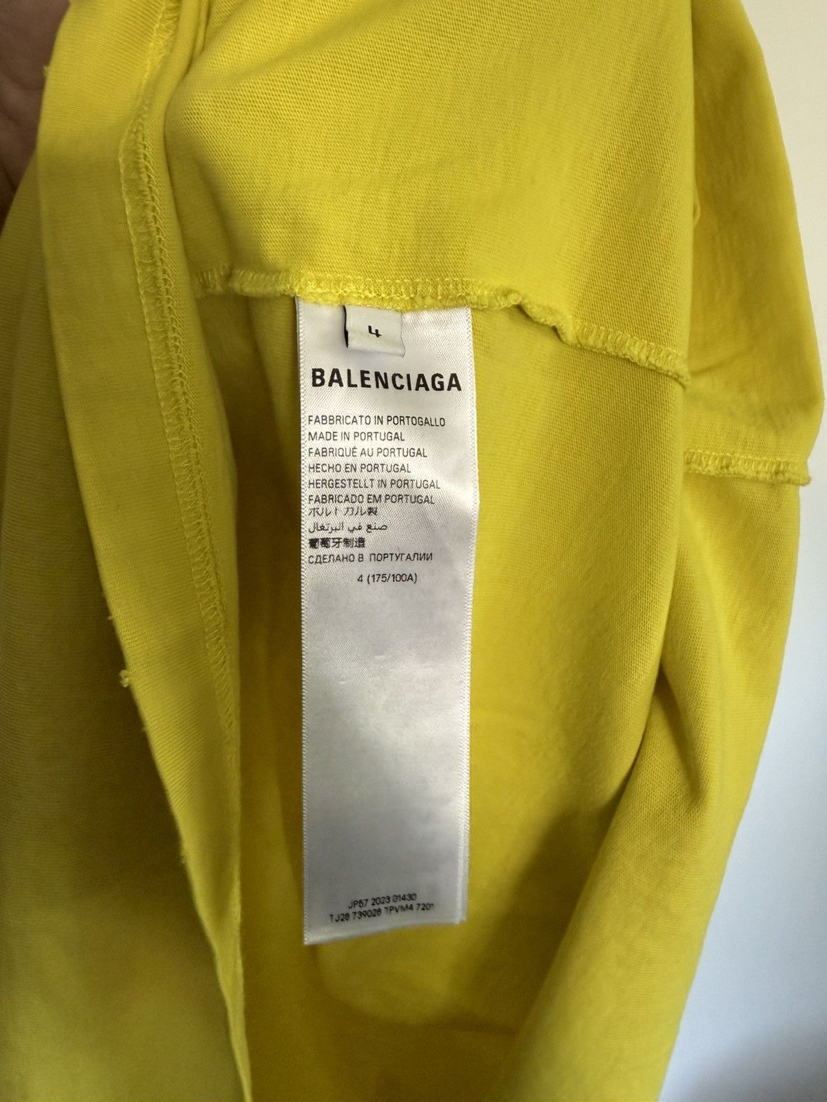 Balenciaga Authentic Sports Apparel T Shirt Size US XL / EU 56 / 4 - 4 Thumbnail