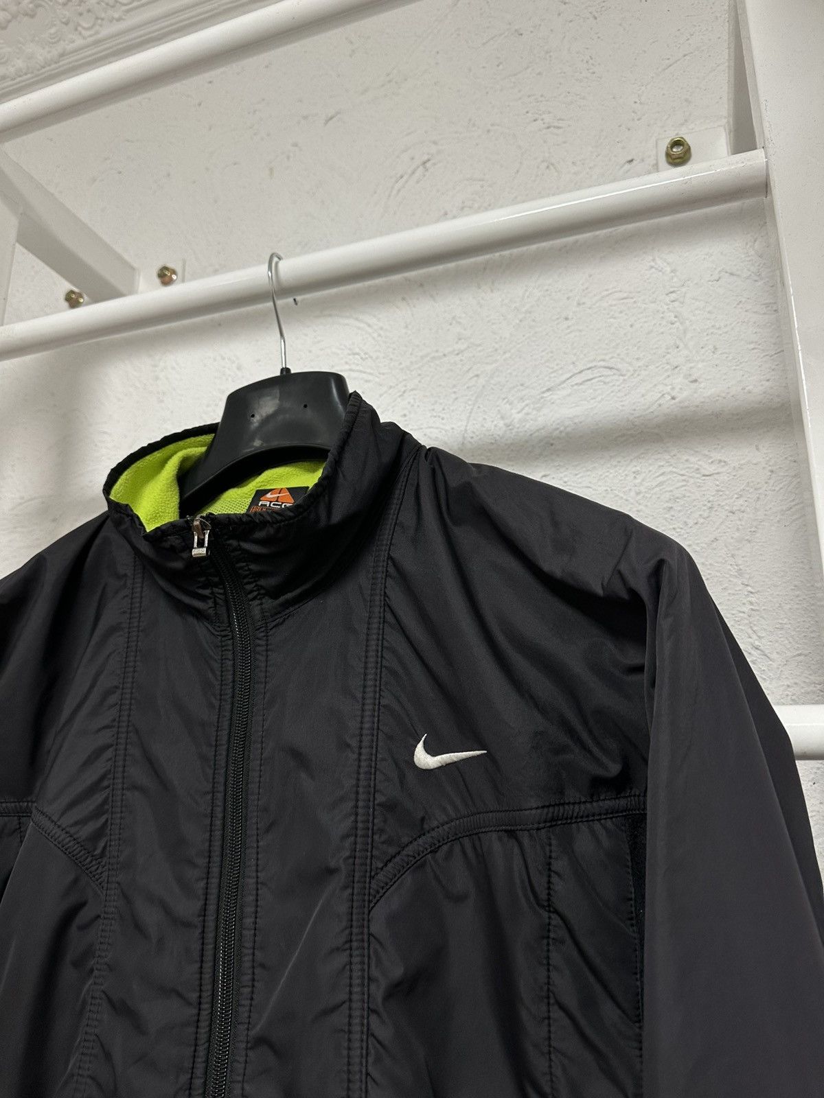 Nike × Nike ACG × Vintage ACG Black Fleece Jacket Size M Size US M / EU 48-50 / 2 - 2 Thumbnail