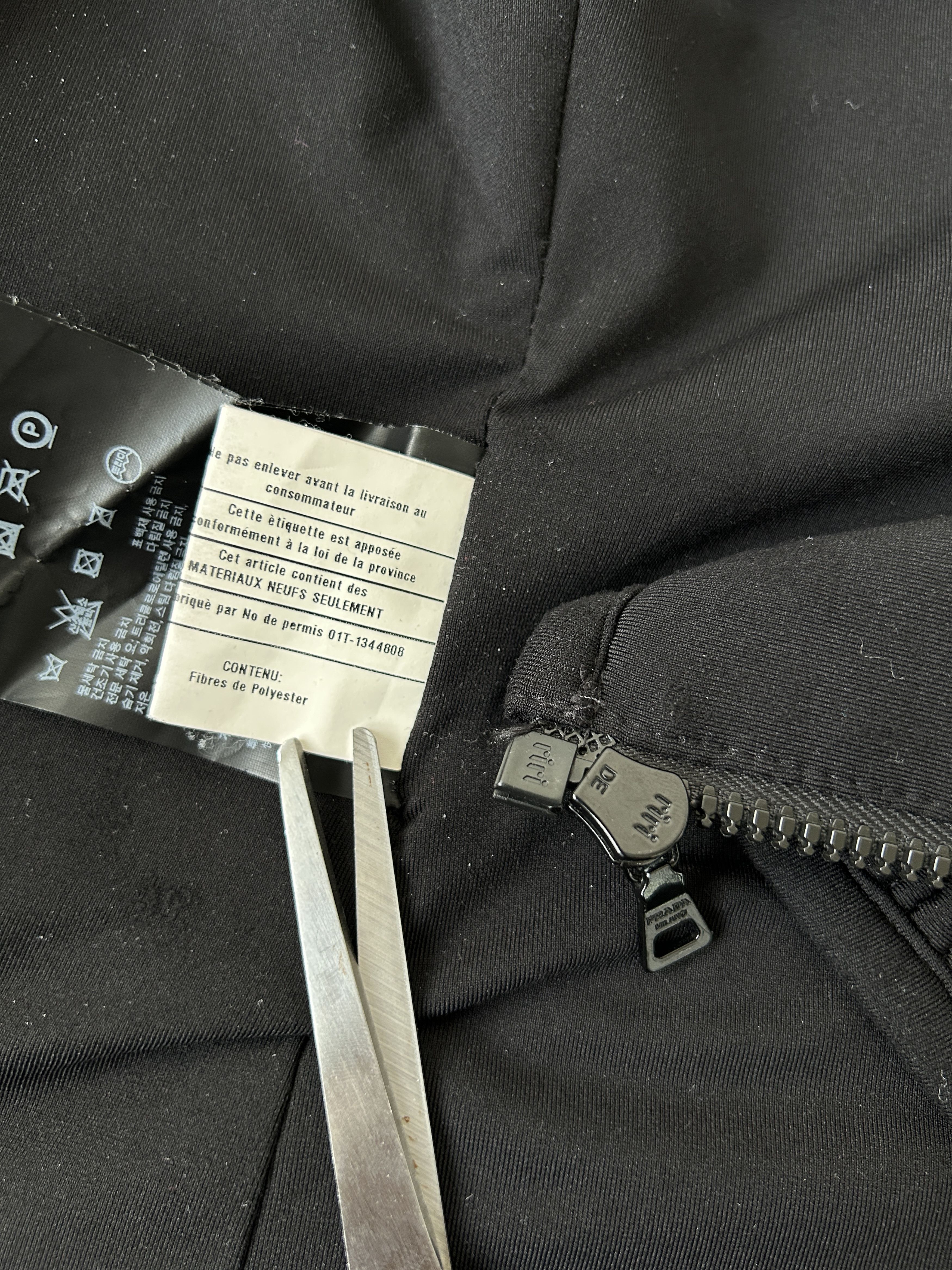 Prada Archive AW2011 Prada pleated full zip sweatshirt Size L / US 10 / IT 46 - 18 Thumbnail