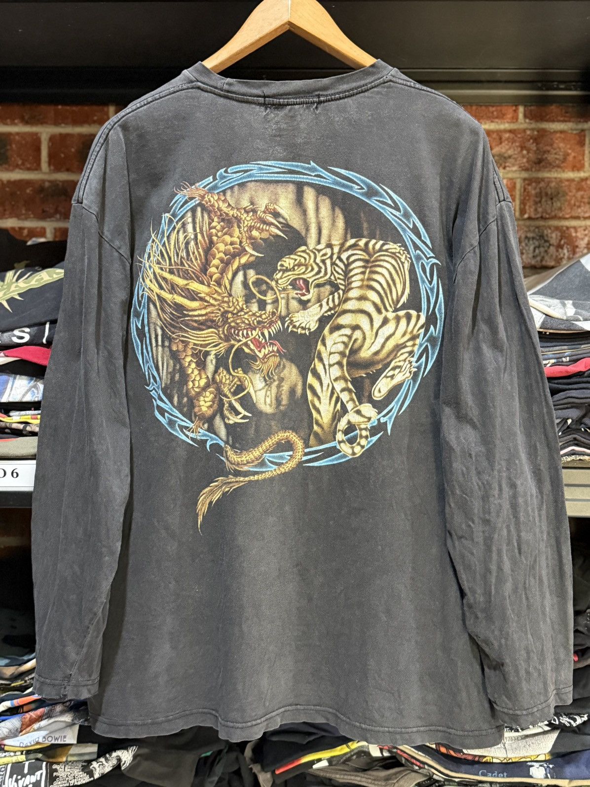 Japanese Brand Thrashed Vintage Cross Key Japan Art Sukajan Backhit Faded Size US XXL / EU 58 / 5 - 2 Thumbnail
