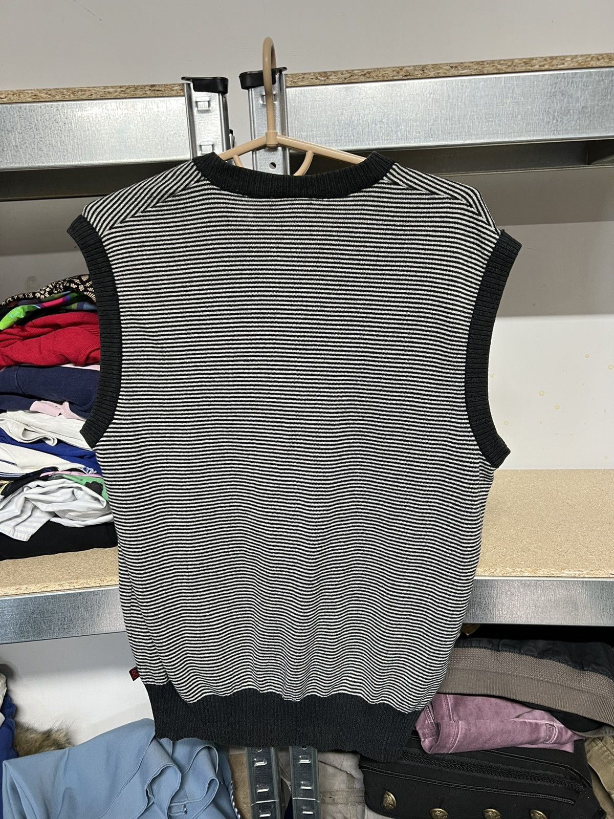Dolce & Gabbana Dolce & Gabbana Striped Sweater Vest Wool Y2K Size L-M 52 Size US L / EU 52-54 / 3 - 21 Thumbnail