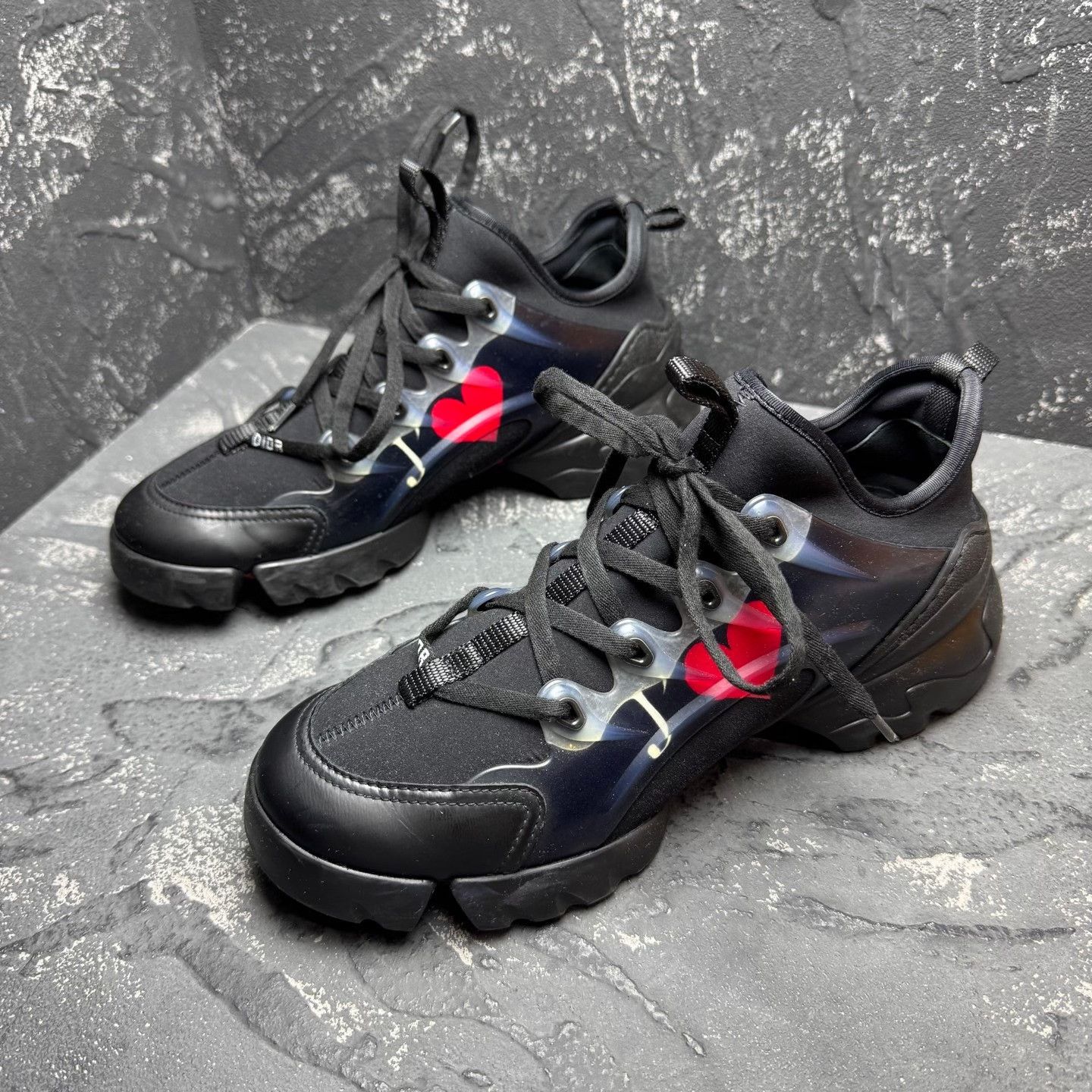 Dior Dior Limited Lowtop Sneakers 6.5 Men Size US 6.5 / EU 39-40 - 1 Thumbnail