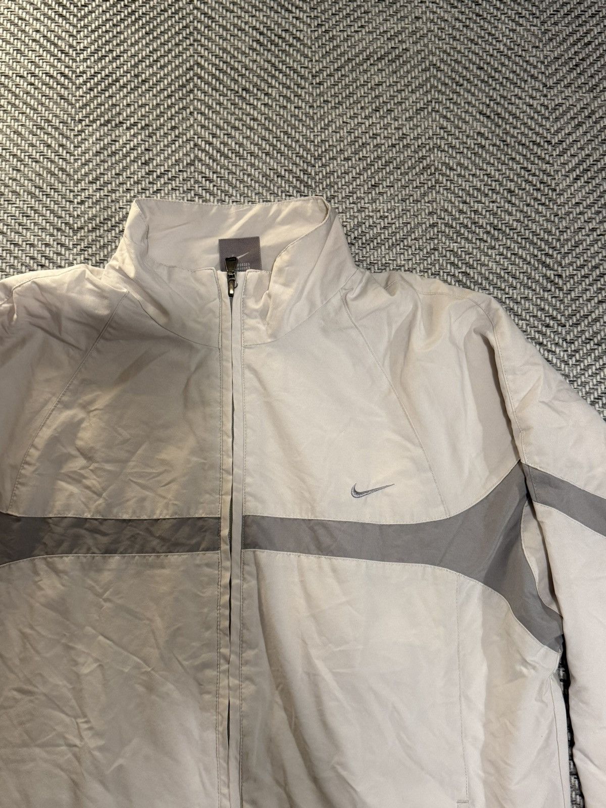 Nike Nike Vintage 00s tech nylon jacket sports zip jacket Size US M / EU 48-50 / 2 - 2 Thumbnail