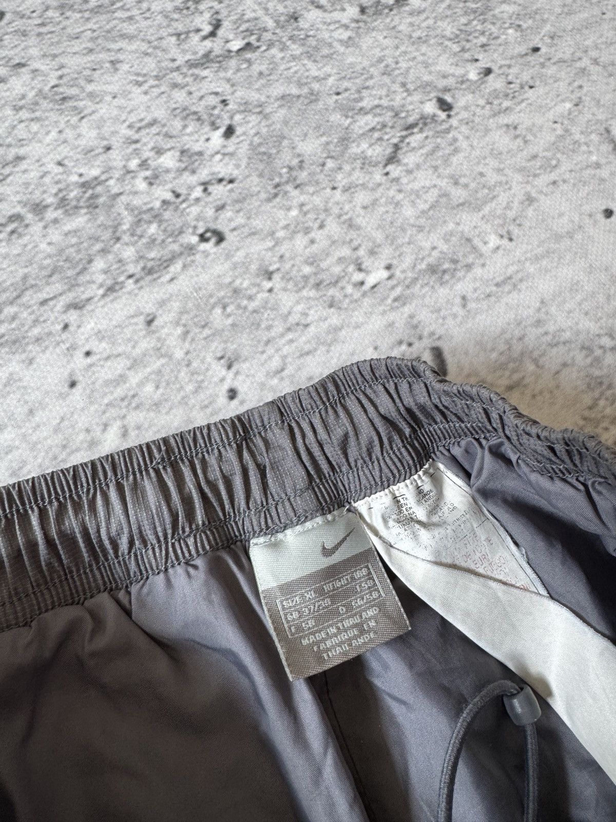 Nike × Vintage NIKE NYLON VINTAGE Y2K OVERSIZE BAGGY FIT PANTS SWEATPANTS Size US 34 / EU 50 - 8 Thumbnail