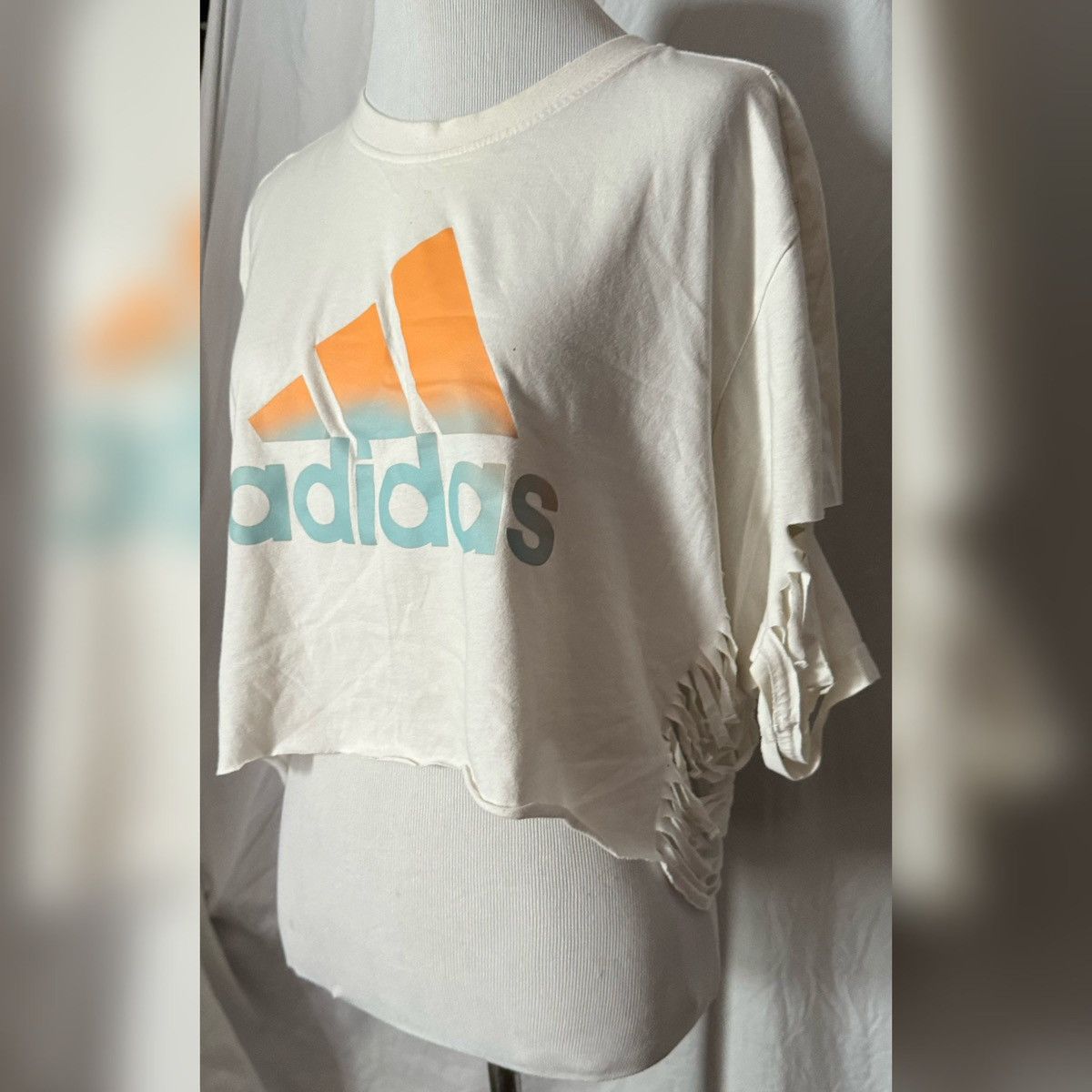 Adidas Adidas, Raw Hem, Sleeve & Side Fringe, Crop Top, Casual Tee Size L / US 10 / IT 46 - 12 Thumbnail