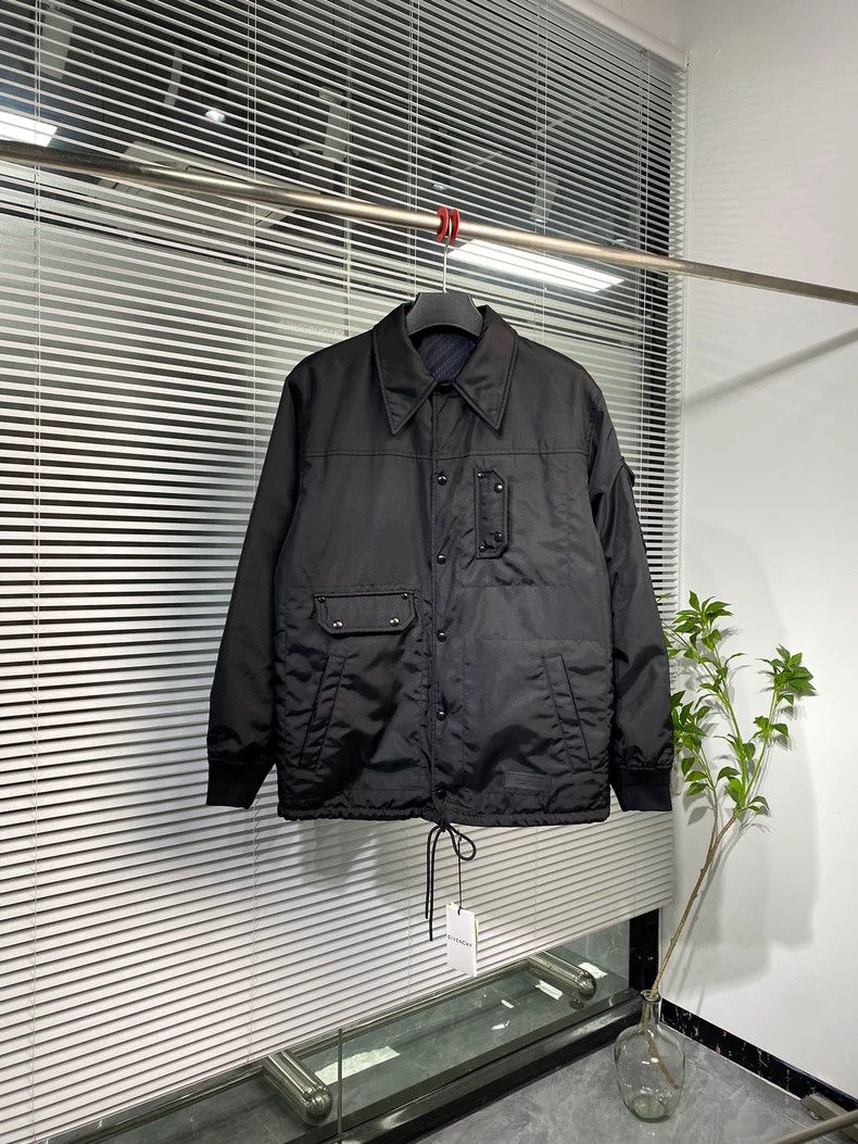 Givenchy Givenchy Double-sided cotton padded jacket 2506-Nextarrow Size US L / EU 52-54 / 3 - 3 Thumbnail