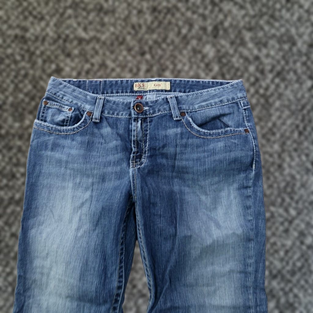 Vintage VINTAGE Buckle BKE kate Capri Jeans Women's 32 Blue Stretch Denim Mid Rise denim Capri Jeans Women 32 Blue Slimming Stretch 5-Pocket Size 24" / US 00 / IT 34 - 1 Thumbnail