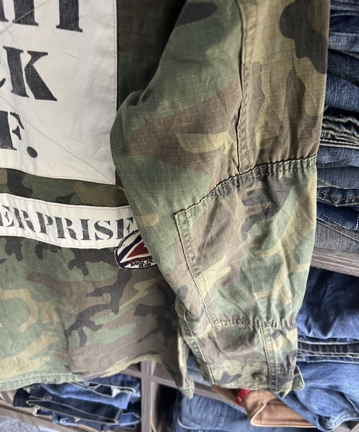 Avirex 🔥Rare Avirex US Navy Camo Army Jacket Size US M / EU 48-50 / 2 - 12 Thumbnail