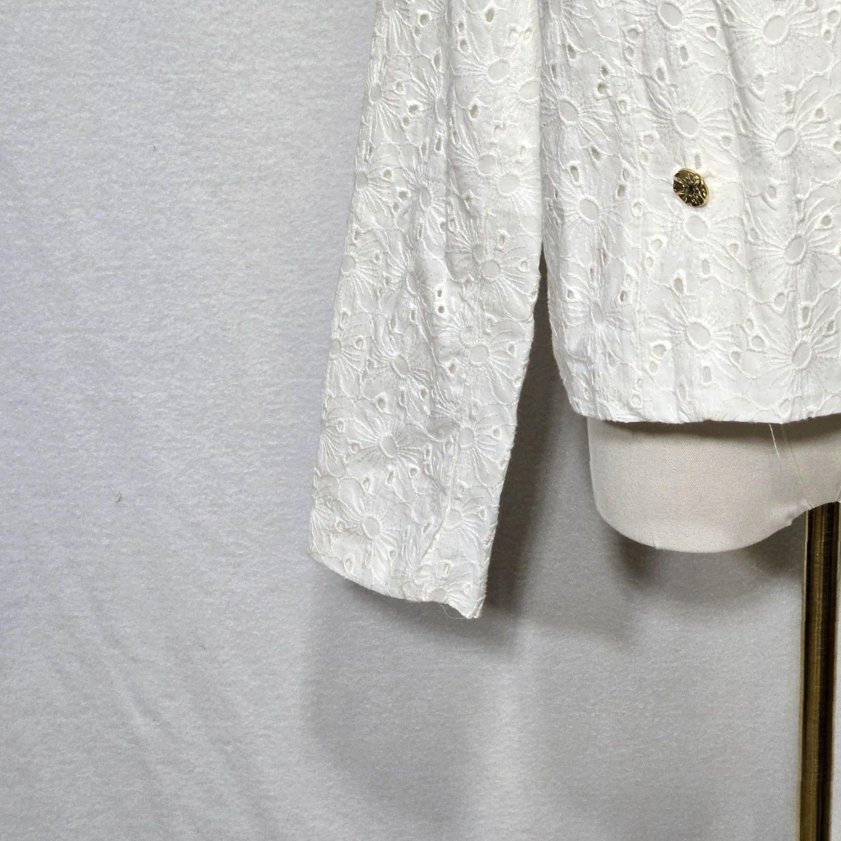 Doublet Versona Blazer Womens Large White Eyelet Embroidered Double Breasted Gold Button Size L / US 10 / IT 46 - 5 Thumbnail