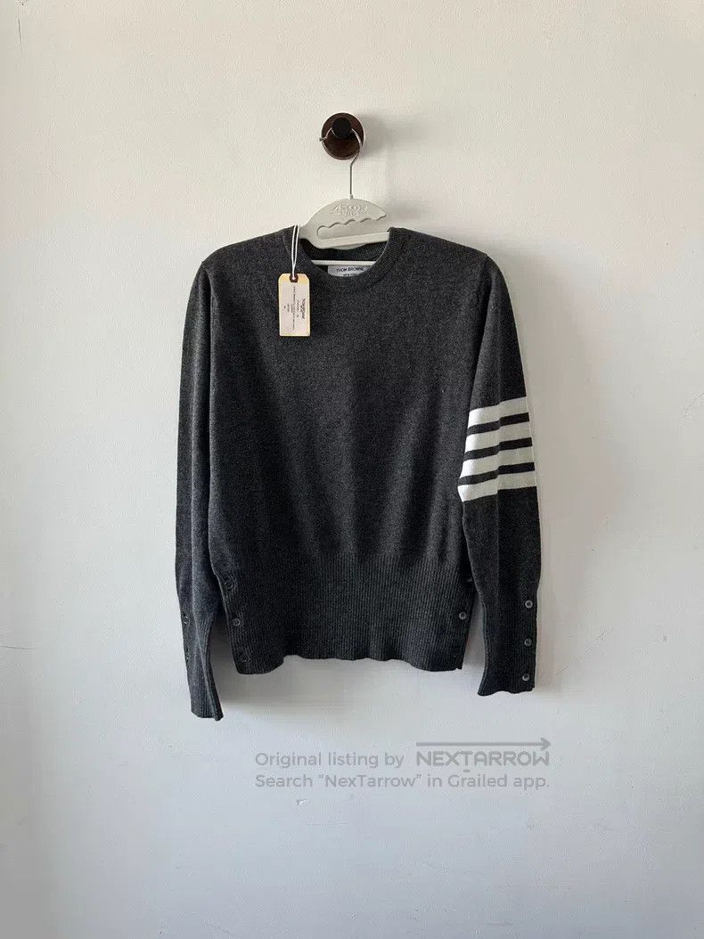 Thom Browne Thom Browne Medium Grey Cashmere Sweater Size US S / EU 44-46 / 1 - 1 Thumbnail