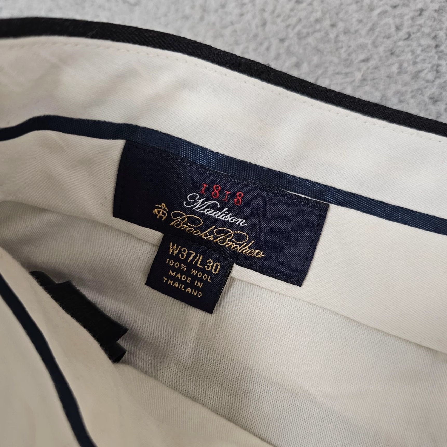 Brooks Brothers Brooks Brothers Madison Dress Pants Adult 37x27 Gray Wool Flat Front Pockets Mens Size US 37 - 3 Thumbnail