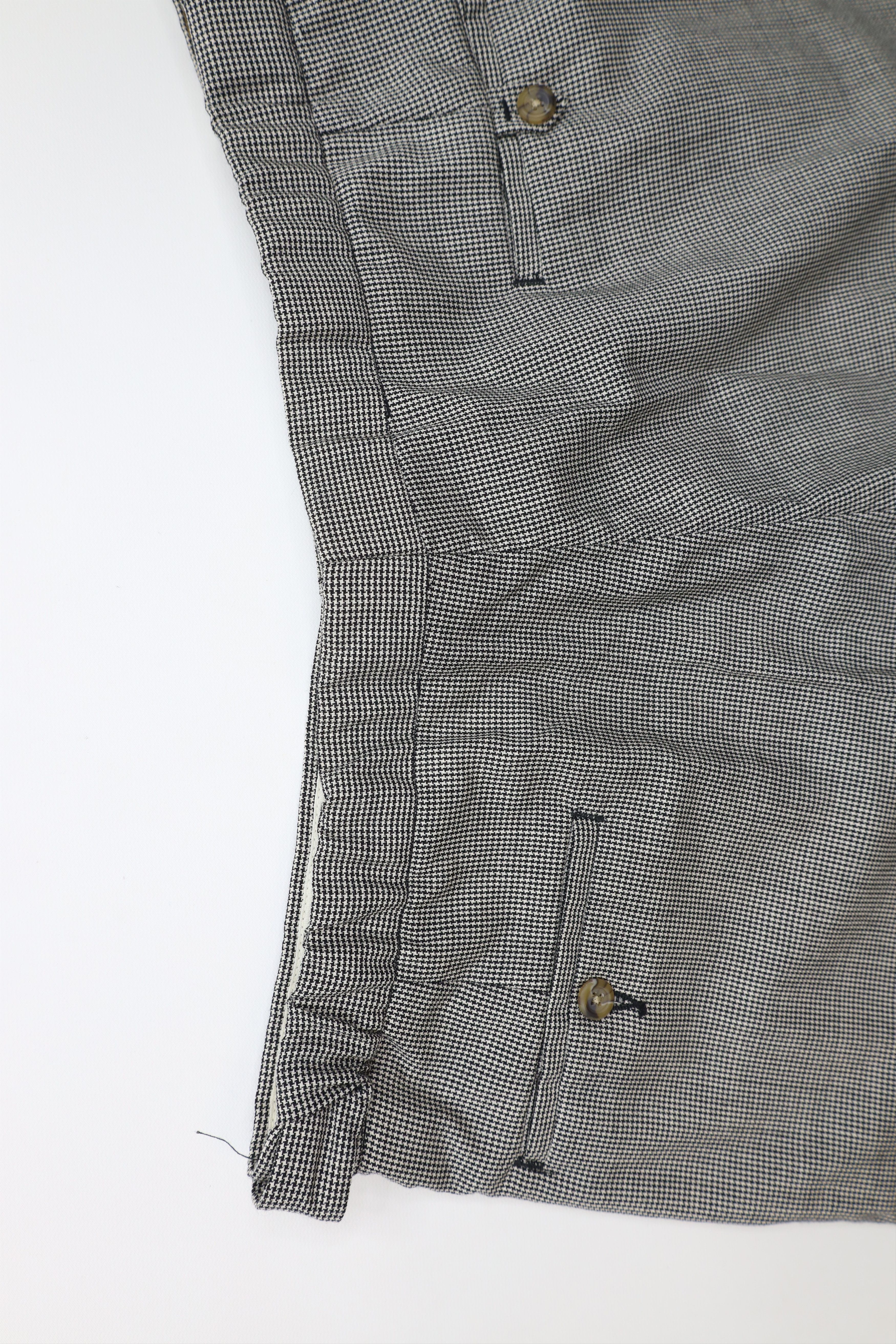 Tommy Hilfiger Vintage 90s Tommy Hilfiger Houndstooth Wide Leg Chino Pants Size US 38 / EU 54 - 12 Thumbnail