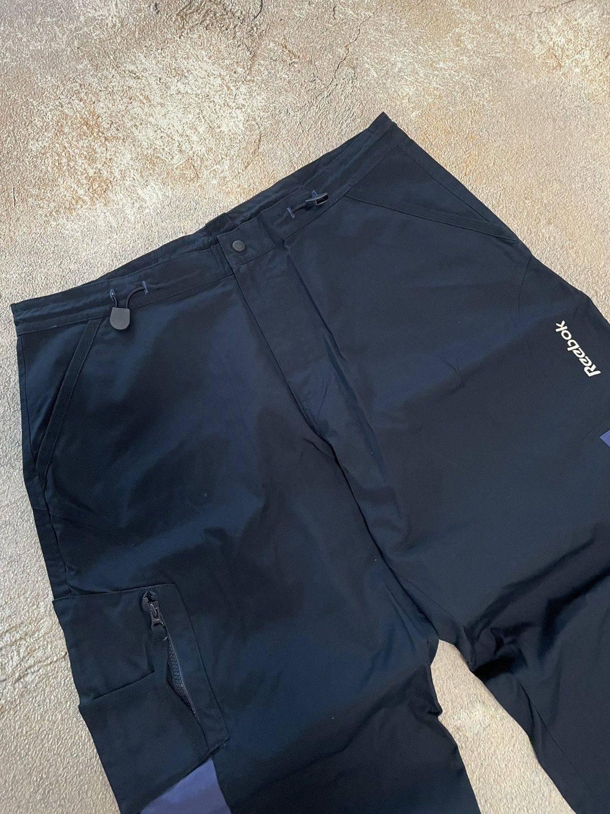 Reebok Vintage Reebok Nylon Navy Boxy Cargo Track Pants Size US 36 / EU 52 - 4 Thumbnail