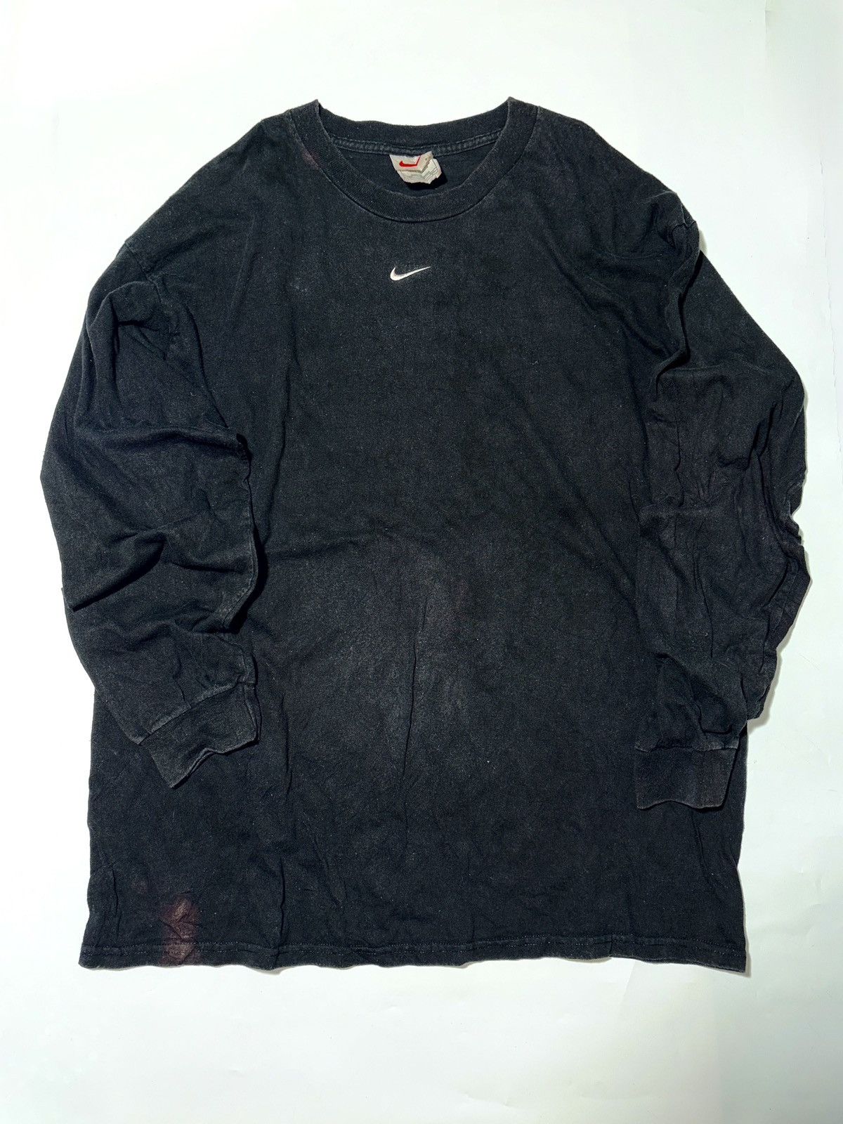 Vintage Vintage nike middle swoosh sweater Size US L / EU 52-54 / 3 - 1 Thumbnail