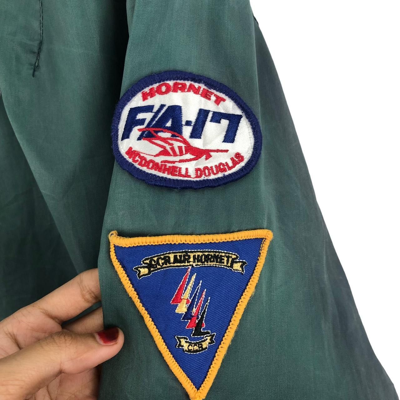 Other USS HORNET CCR136 Commanding Officer Bomber Jacket MA-1 Size US M / EU 48-50 / 2 - 5 Thumbnail