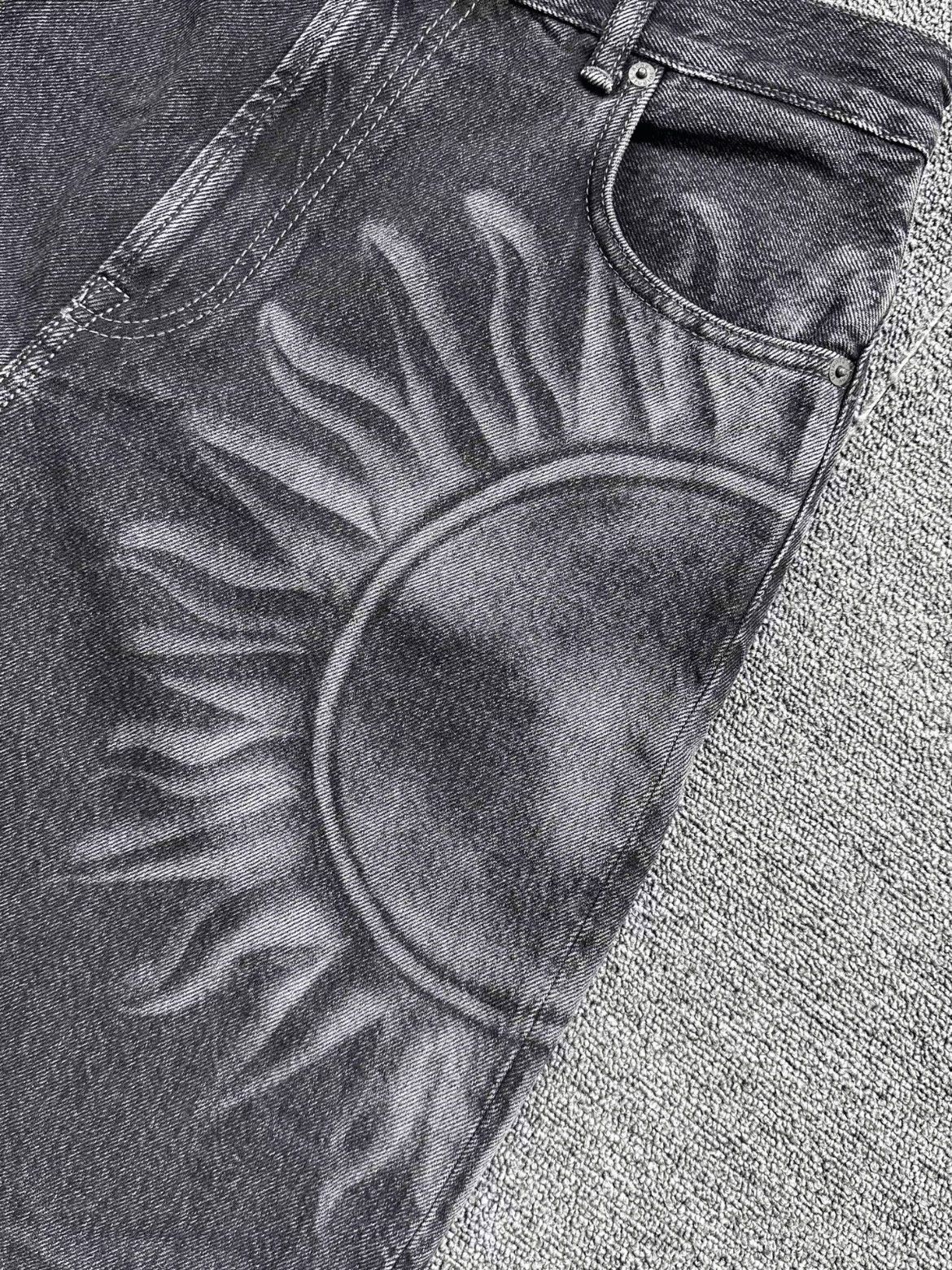 Acne Studios Acne Studios Acne Studios 2022M Sun Pattern Baggy Denim-25 Size US 31 - 3 Thumbnail