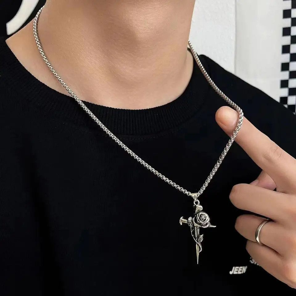 Other Vintage Rose Cross Pendant Necklace Size ONE SIZE - 4 Thumbnail
