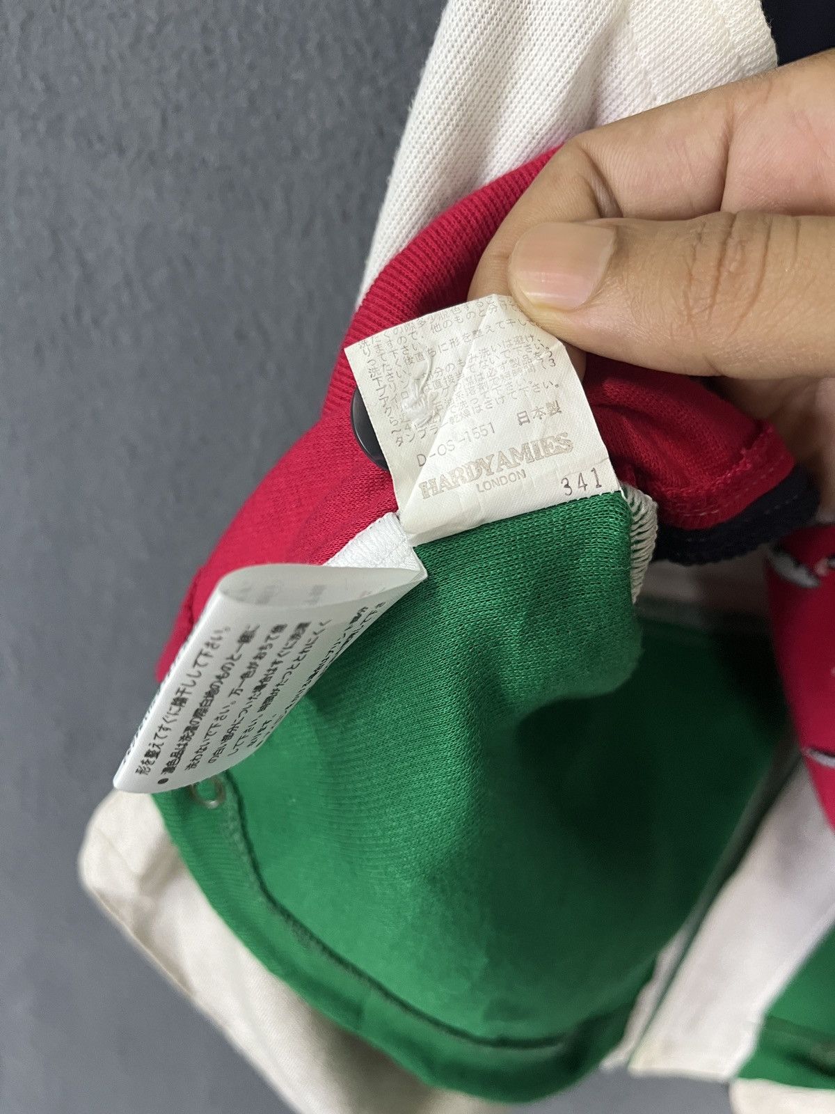 Hardy Amies × Vintage Hardy Amies Sport London Made in Japan Embroidery Vest Size US M / EU 48-50 / 2 - 10 Thumbnail