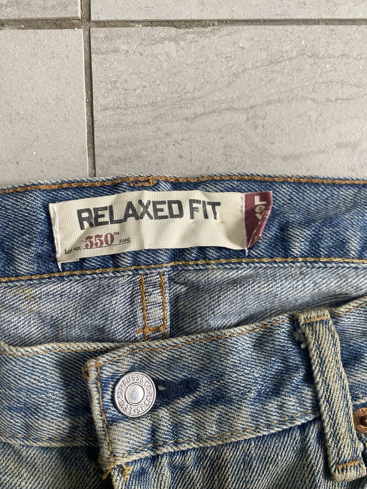 Levi's Levi’s 550 Relaxed Fit Jeans Size US 37 - 7 Thumbnail