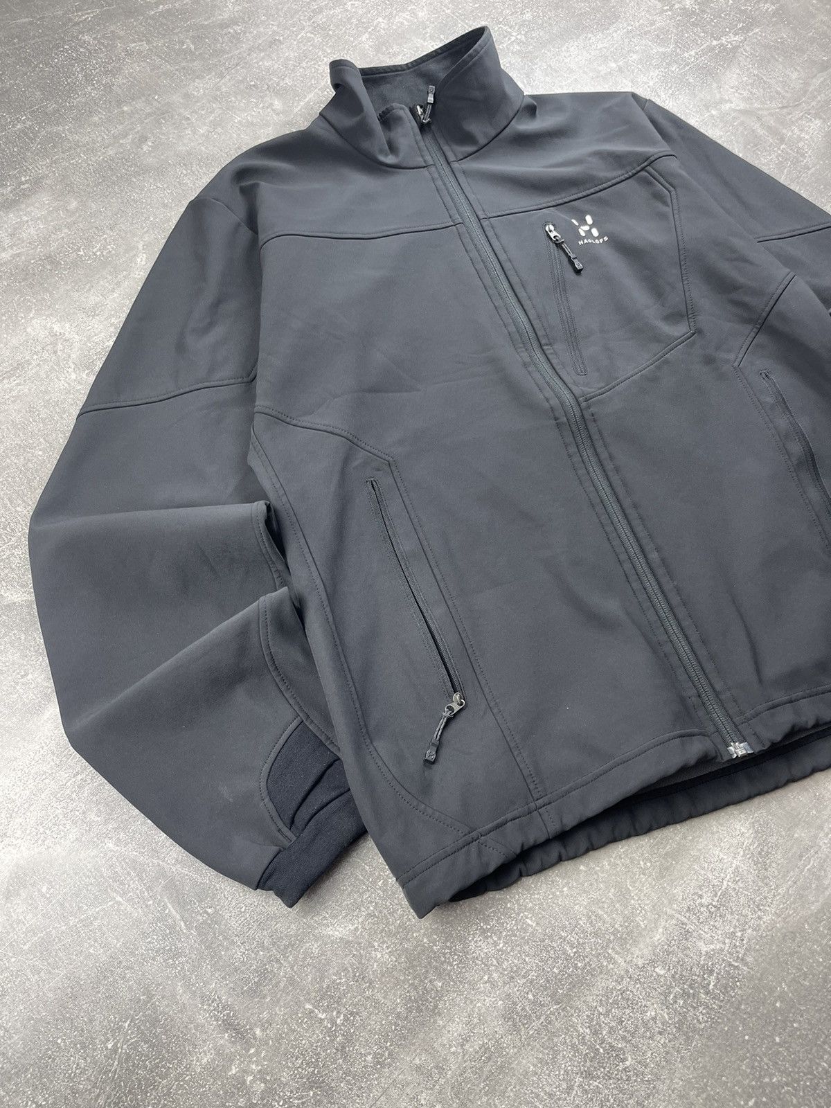 Haglofs Haglöfs Outdoor Tactical Windproof Black SoftShell Jacket Size US M / EU 48-50 / 2 - 3 Thumbnail