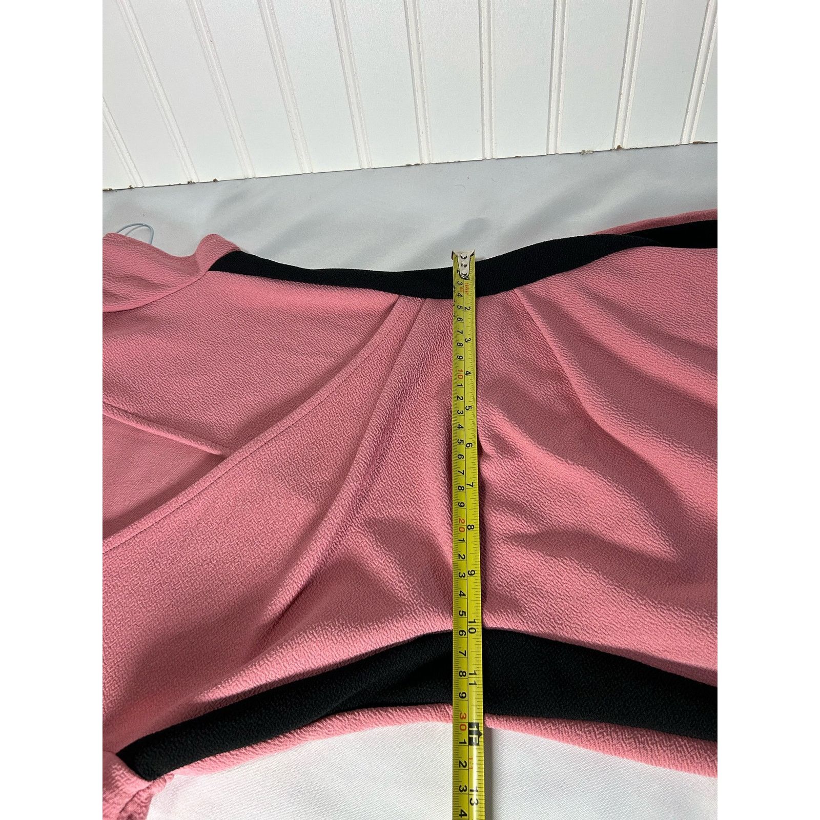 Other Gorgeous Bodycon Knee Length Pink Dress with Black Size S Size S / US 4 / IT 40 - 5 Thumbnail