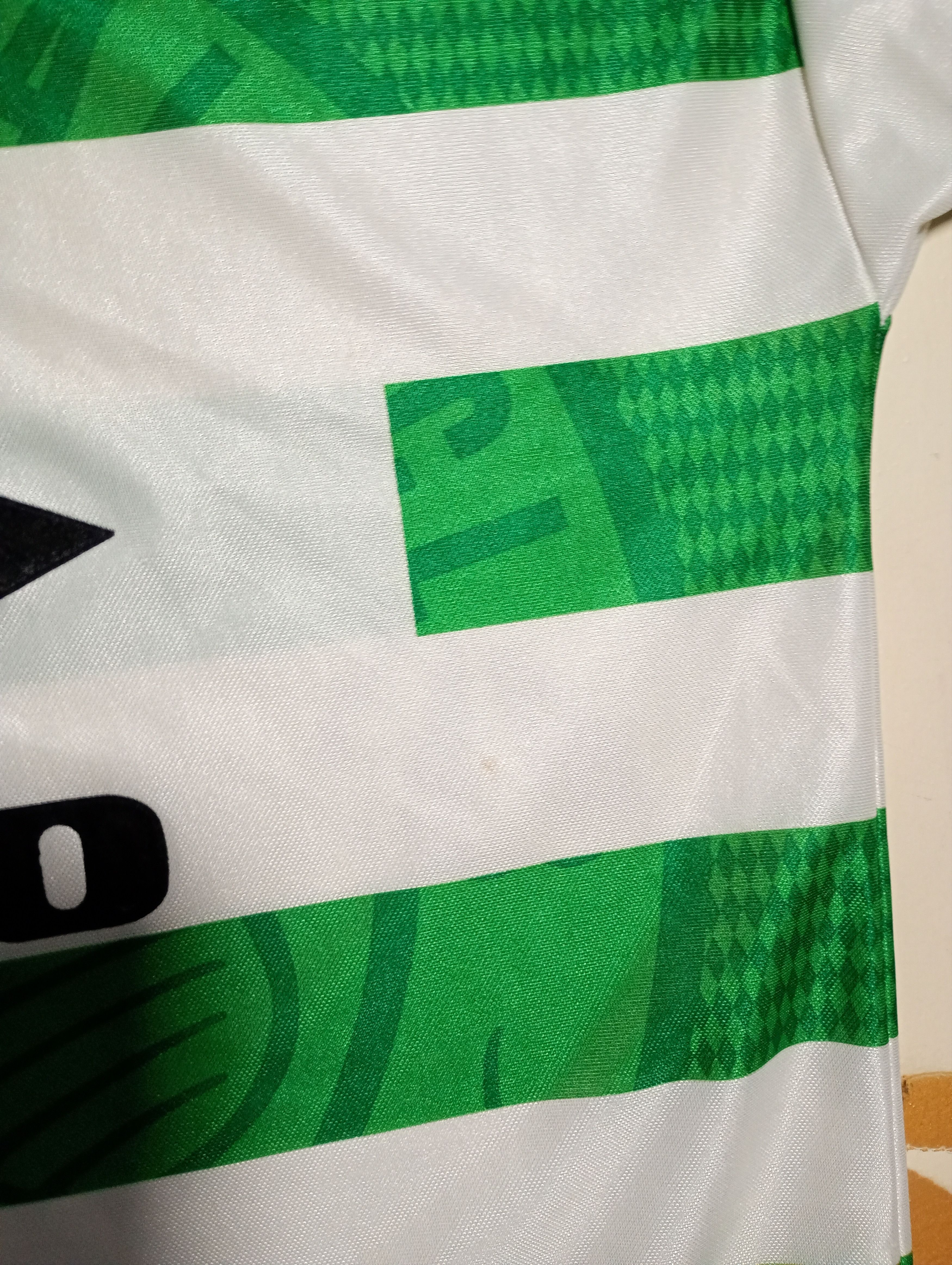 Umbro Umbro Celtic Home Jersey 1997-1999 Size US M / EU 48-50 / 2 - 9 Thumbnail