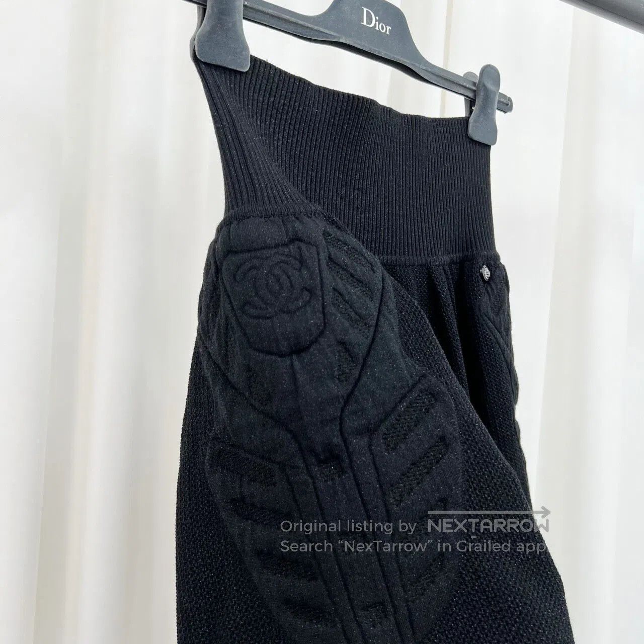 Chanel Chanel Embossed Logo Knit Skirt| Size XS / US 0-2 / IT 36-38 - 4 Thumbnail