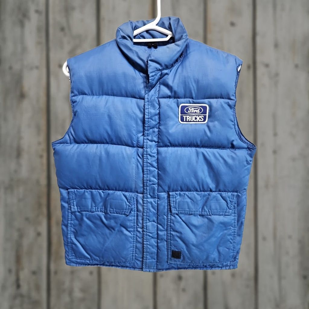 Altra VINTAGE Altra Ford F-150 250 350 Trucks Blue Western Puffer Puffy Vest Mens M Long Synthetic Nylon Jacket Size US M / EU 48-50 / 2 - 1 Thumbnail