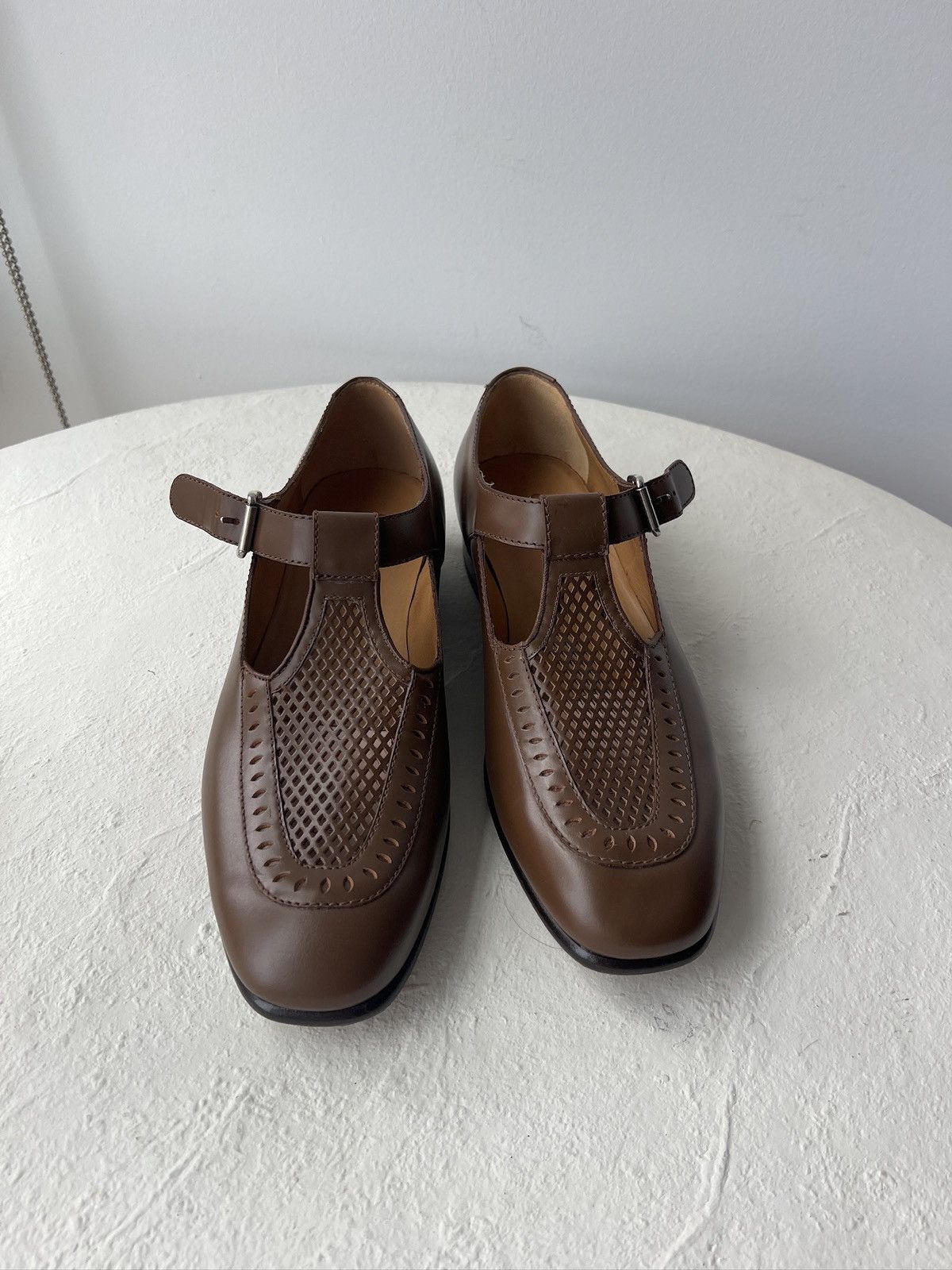 Gucci Gucci Perforated Leather Mary Jane Shoes - Brand New Size US 9 / EU 42 - 2 Thumbnail