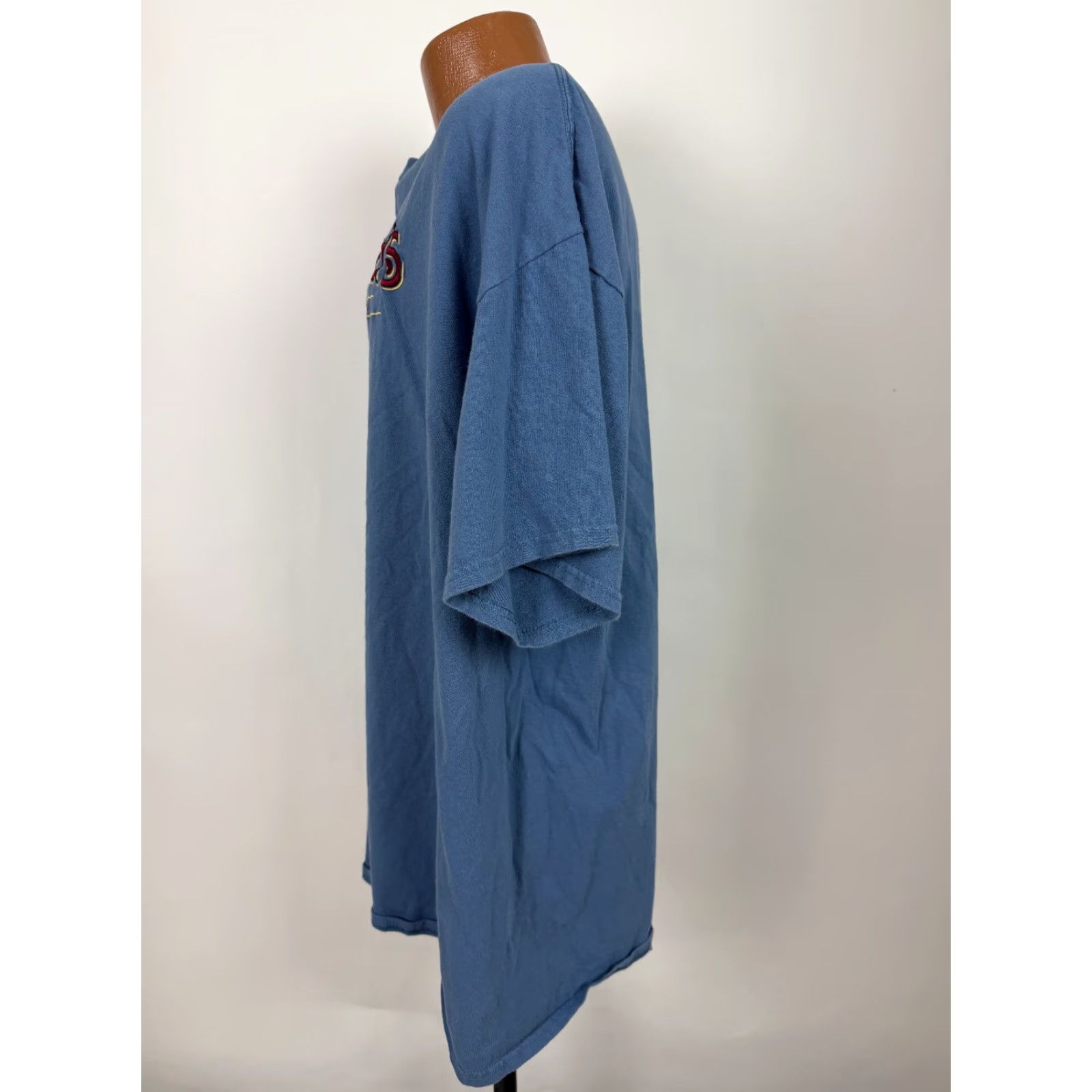 Gildan Vintage Hershey's Shirt 2XL Embroidered Gildan T-Shirt Men Blue 2000s Hershey's Outdoor Cotton Jersey Crew Neck Short Sleeve Size US XXL / EU 58 / 5 - 6 Thumbnail