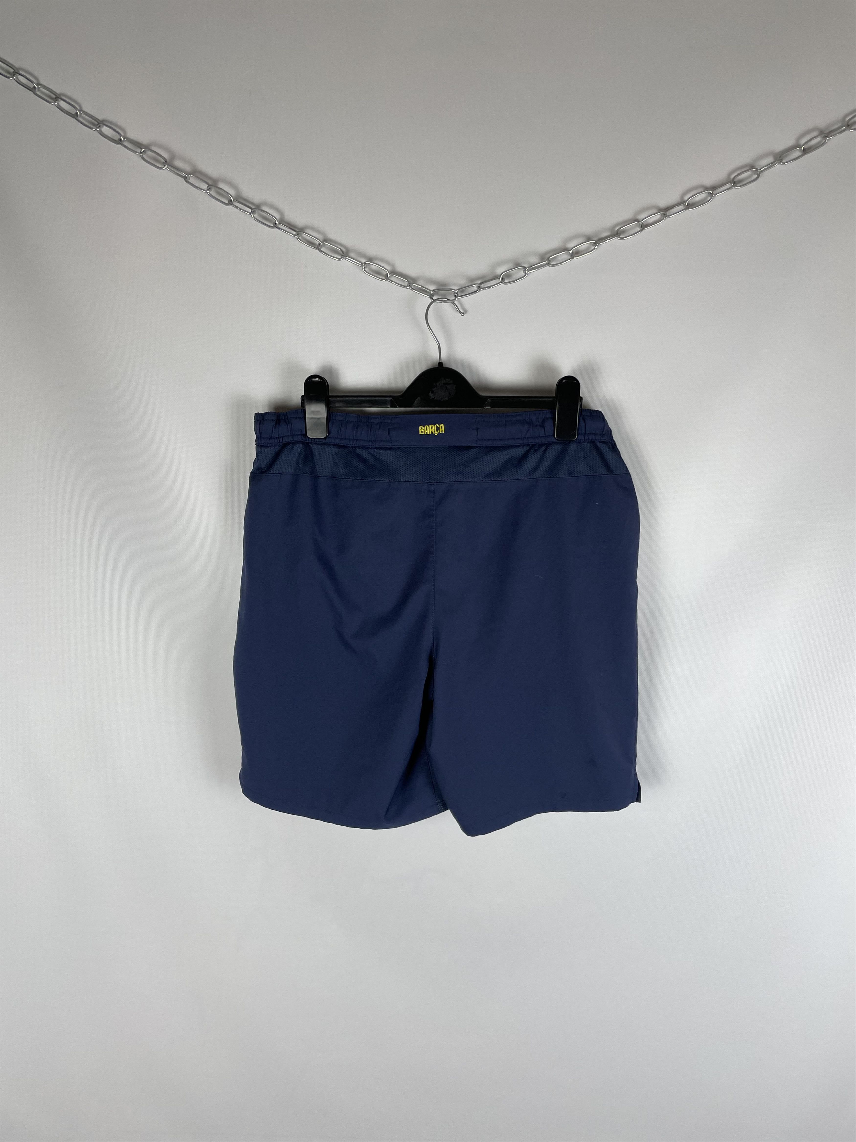 Nike Vintage Nike shorts Barcelona Size US 36 / EU 52 - 5 Thumbnail