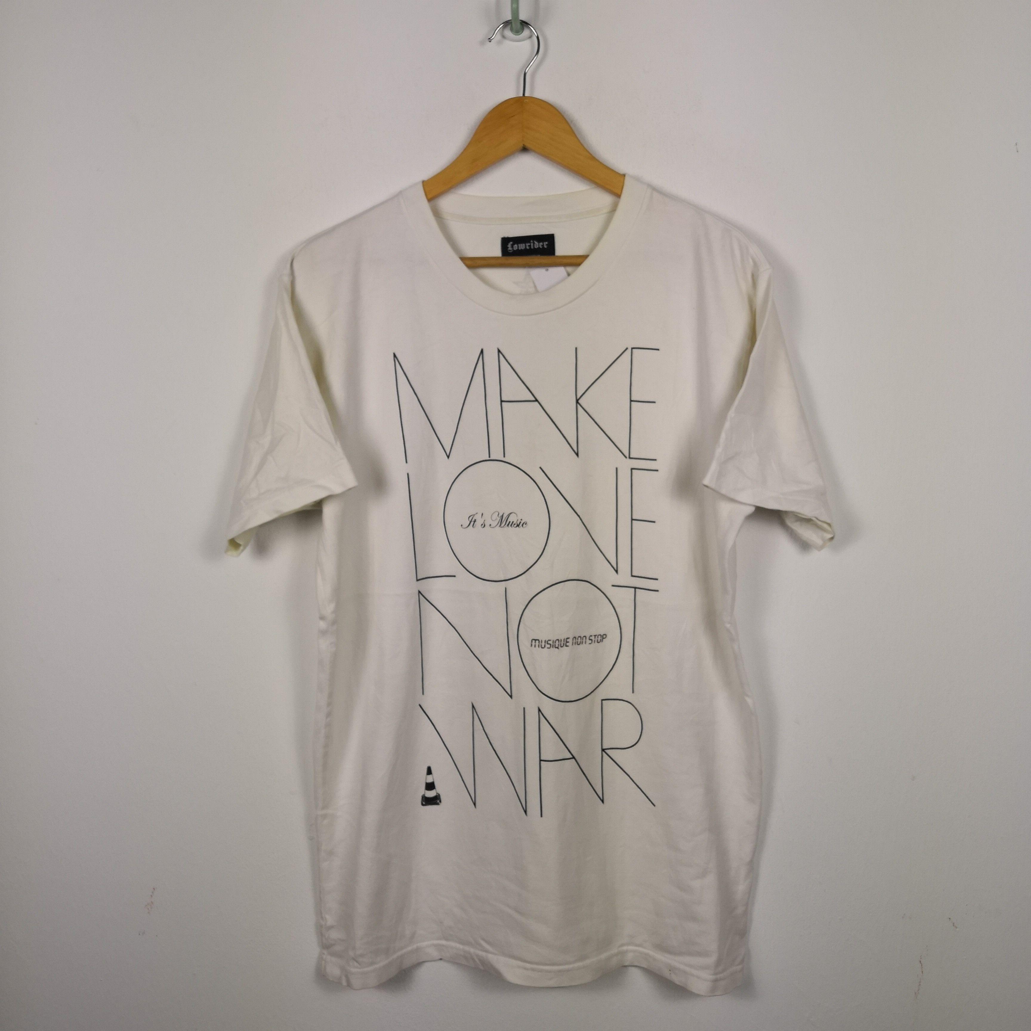Japanese Brand Make Love Not War Streetwear T-Shirt Art Crewneck Tee Size US M / EU 48-50 / 2 - 3 Thumbnail