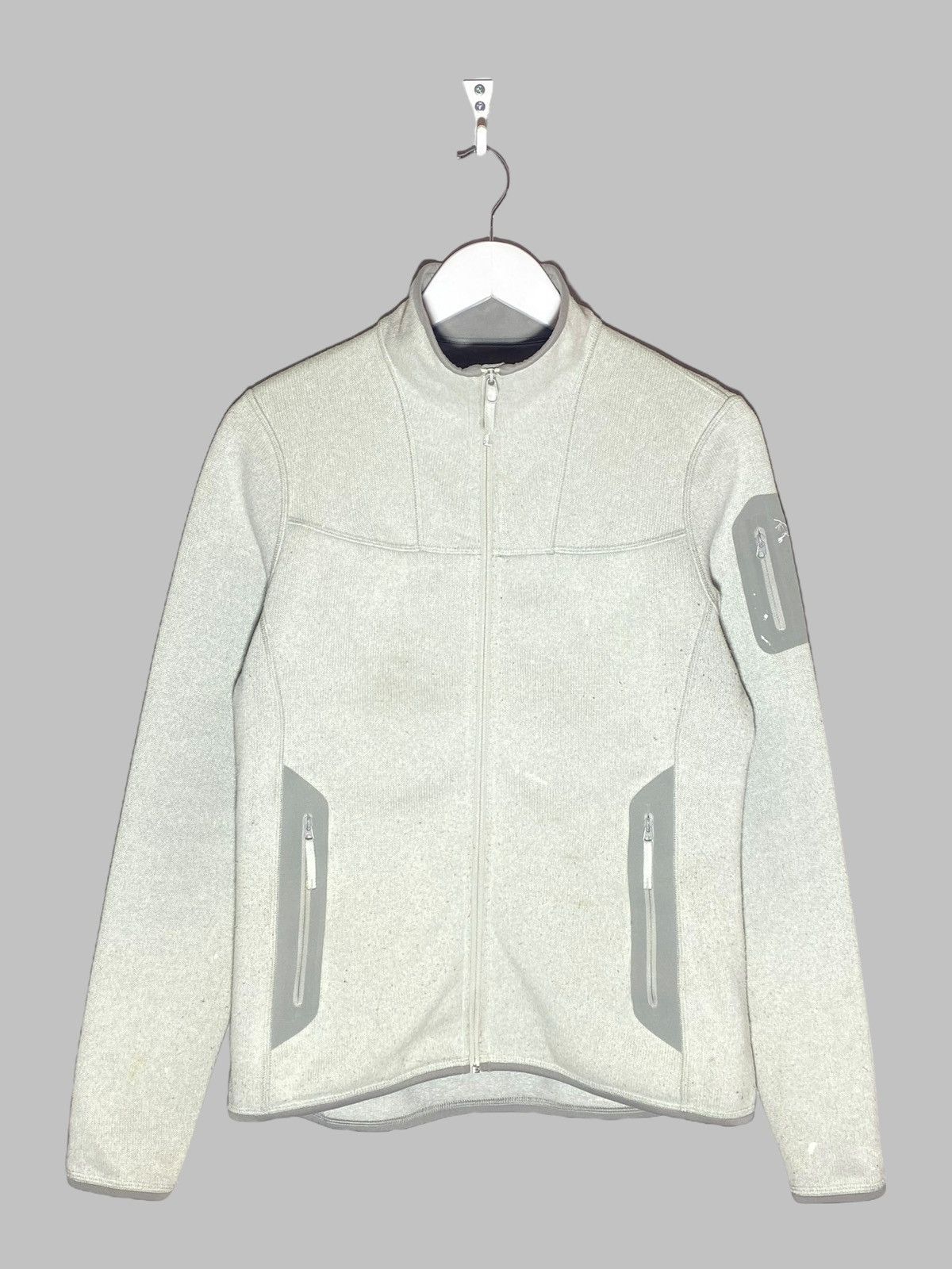 Arc'teryx 🔥 ARC’TERYX TECH FLEECE GORPCORE WORN WITH PAINT SPOTS 🔥 Size M / US 6-8 / IT 42-44 - 1 Thumbnail