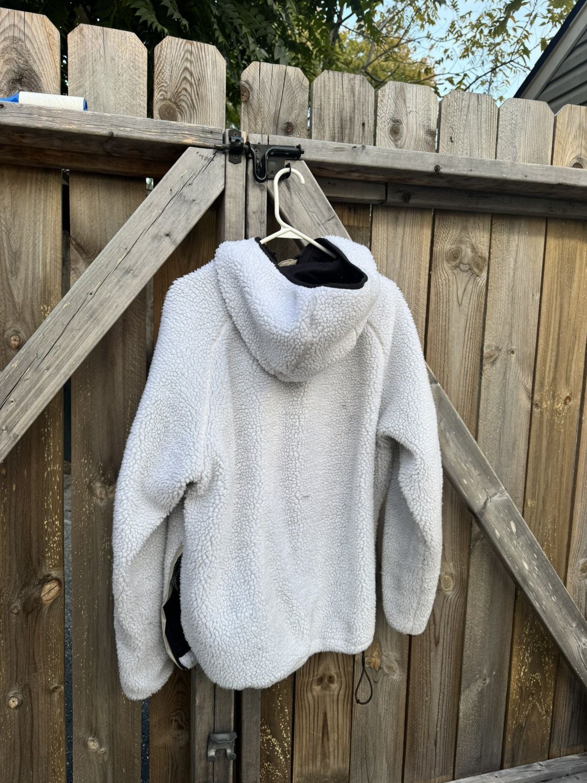 Carhartt Wip Carhartt Sherpa Hooded Jacket - White Size US L / EU 52-54 / 3 - 3 Thumbnail