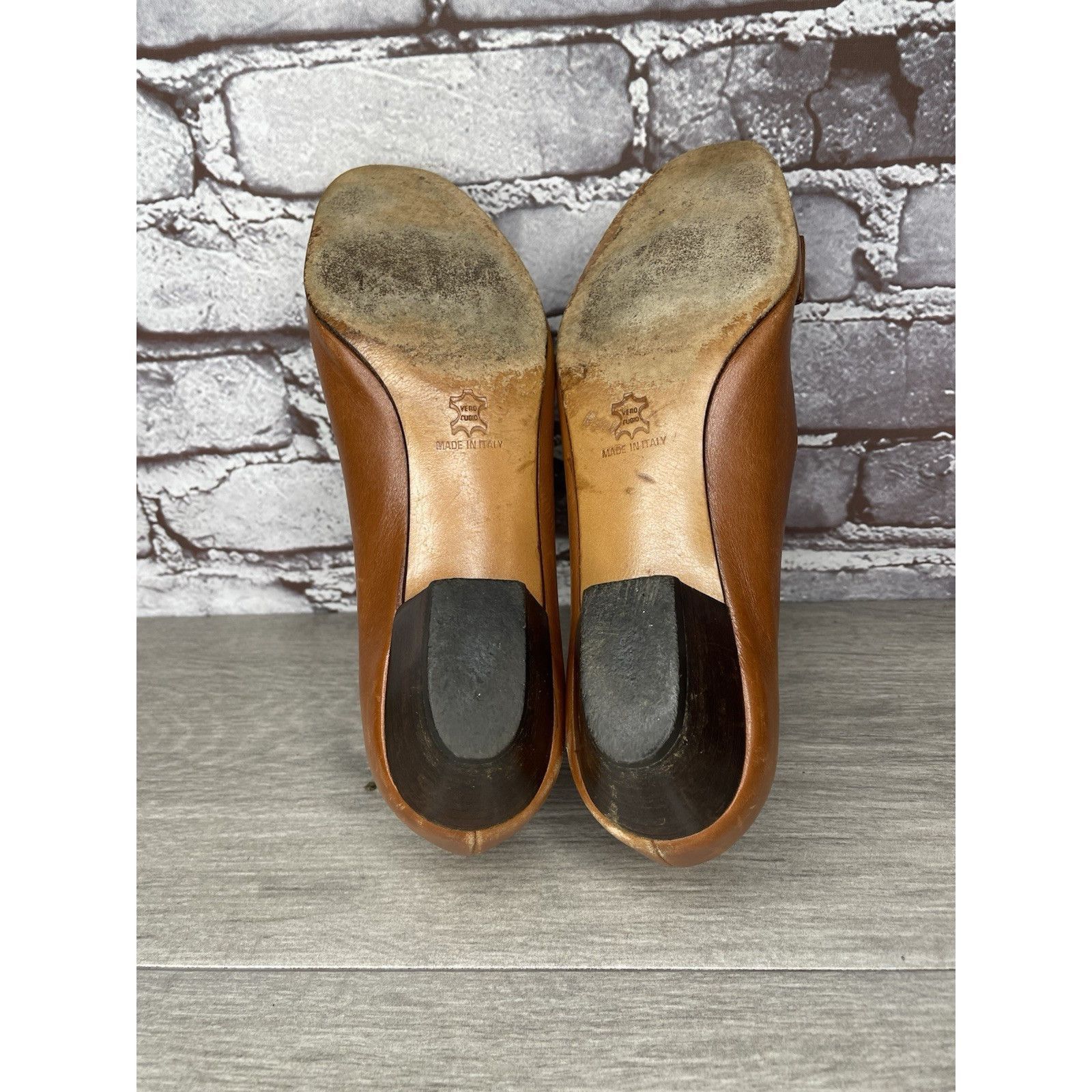 Salvatore Ferragamo Salvatore Ferragamo Boutique Vara Brown Leather Bow Heels Wo Size US 8 / IT 38 - 8 Thumbnail