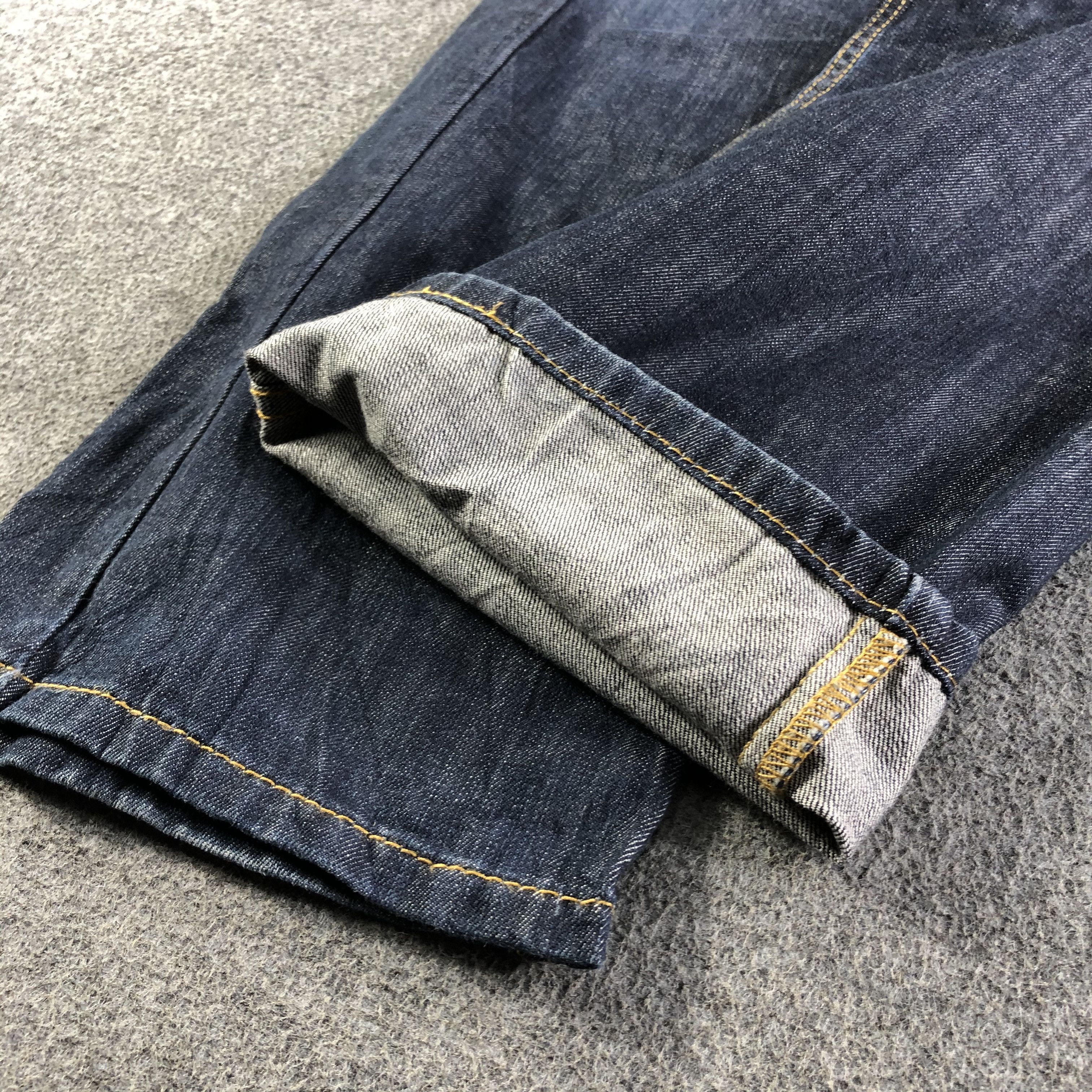 Levi's Vintage Levis 513 Jeans-J4505 Size US 33 - 6 Thumbnail