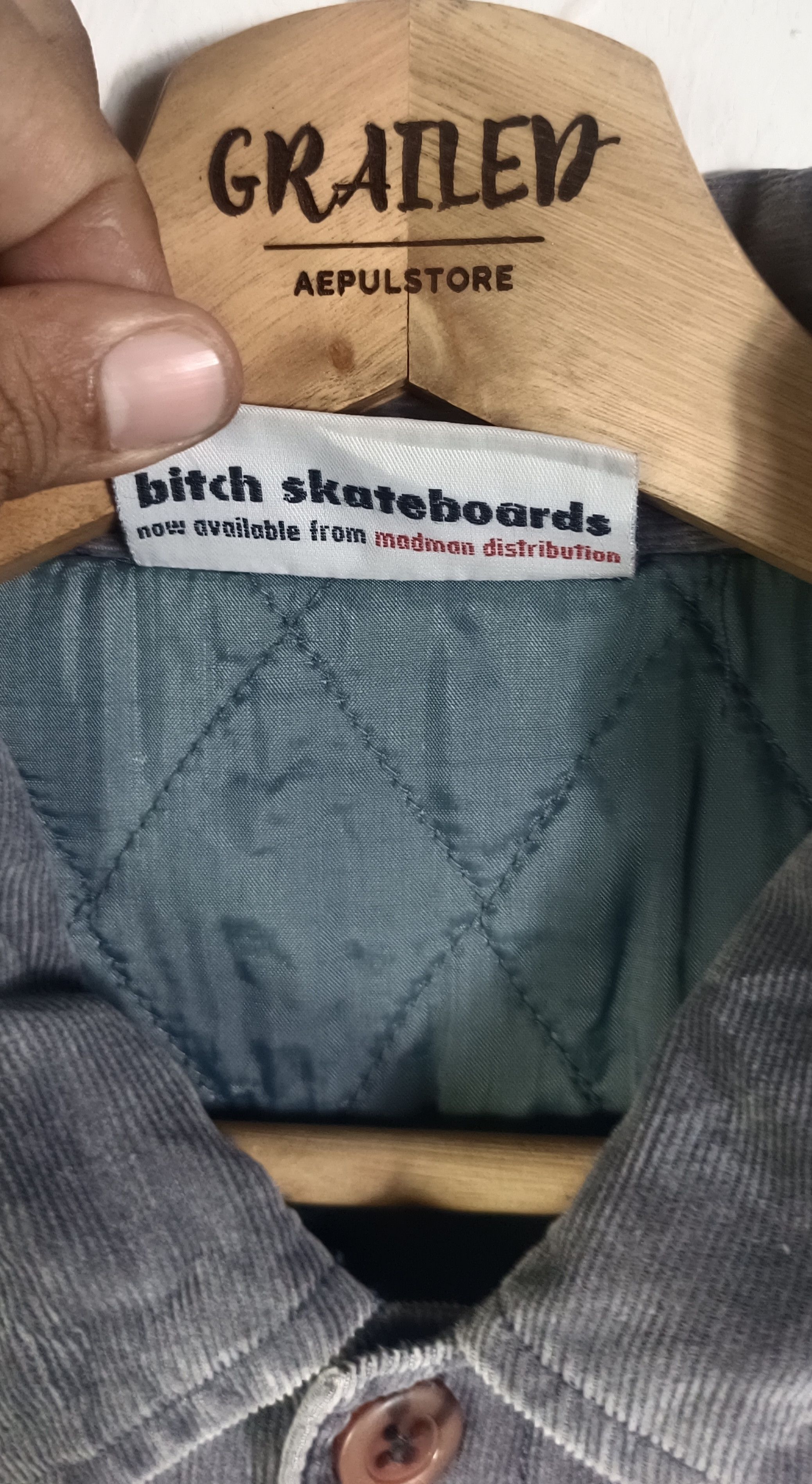 Shorty's Skateboards Vintage🔥 BITCH SKATEBOARDS CORDUROY SHIRT JACKET Size US L / EU 52-54 / 3 - 10 Thumbnail