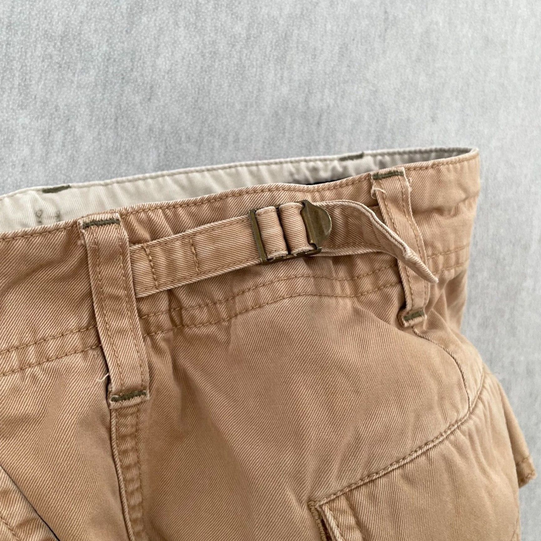 Tommy Hilfiger VINTAGE Tommy Hilfiger Pants Adult 38 Brown Cargo Cargo Pockets Logo Baggy Y2K Mens Size US 38 / EU 54 - 5 Thumbnail