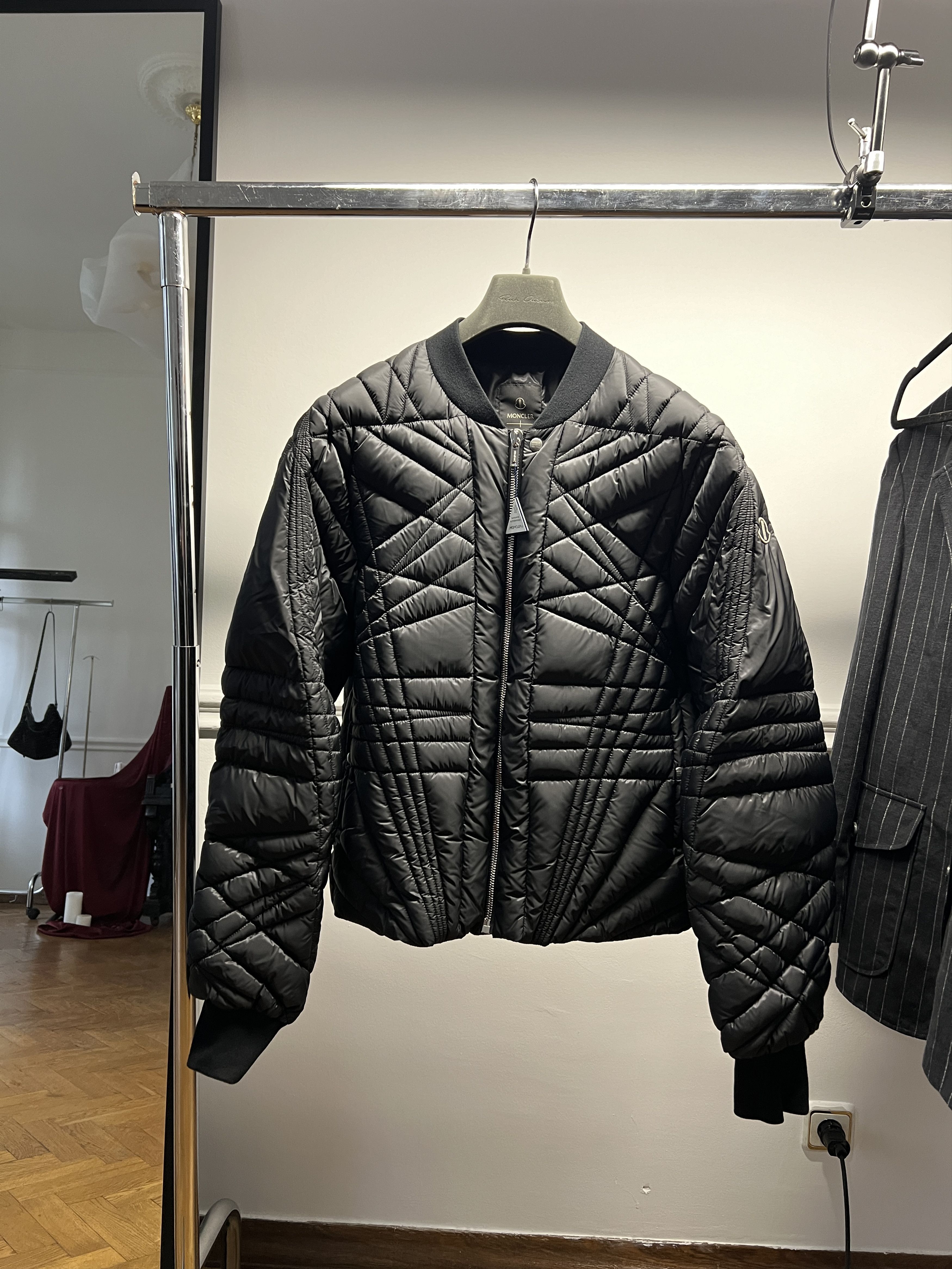 ジャケット・アウター Rick Owens Bubble Batwing Flight Bomber Rick Owens Black Bubble Batwing Flight Bomber Jacket Rick Owens