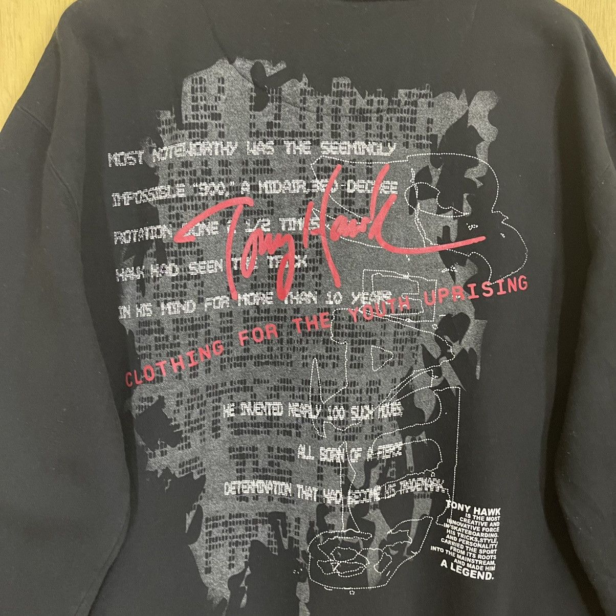 Japanese Brand × Tony Hawk Vintage Tony Hawk Skaterboards Big Logo Crewneck Sweatshirt Size US XL / EU 56 / 4 - 5 Thumbnail