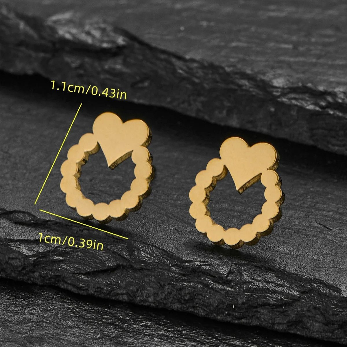 Jewelry Round Love Heart Mini Stud Earrings Charm Earring Gift Size ONE SIZE - 3 Thumbnail