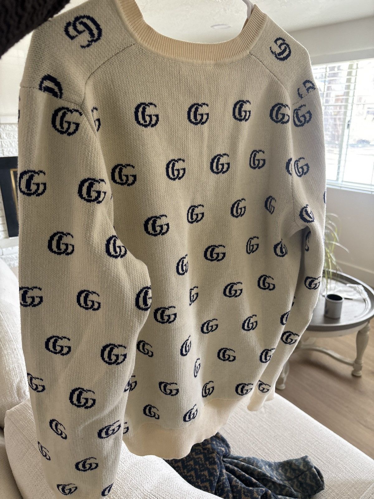 Gucci Gucci v neck monogram sweater Size US M / EU 48-50 / 2 - 1 Thumbnail