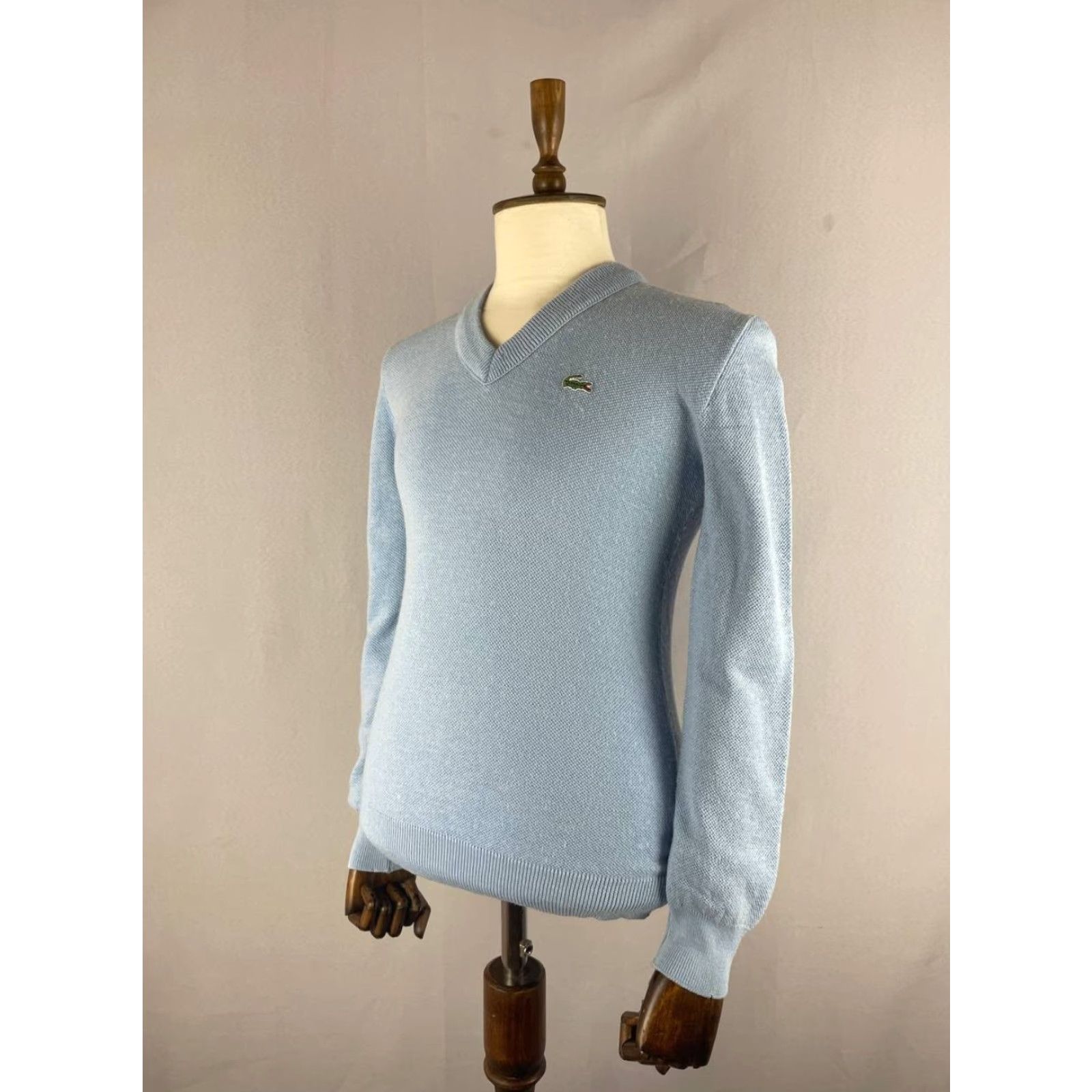Lacoste Lacoste Mens Sweater Shirt? (Original title: Chemise Lacoste Mens Sweater Size S Blue Wool V-Neck Long Sleeve Pullover) Size US S / EU 44-46 / 1 - 2 Thumbnail