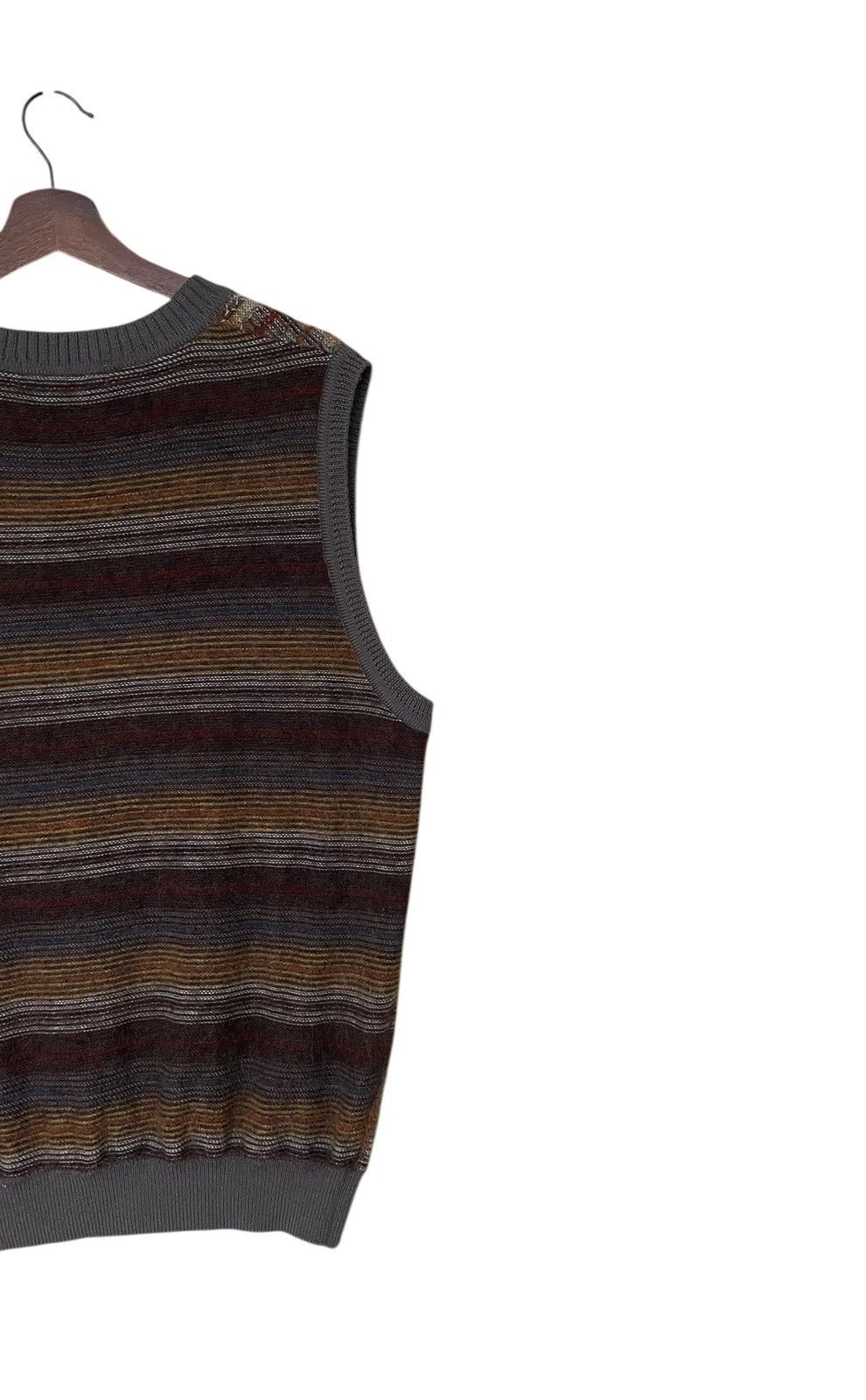 Vintage Vintage Brand Aramis Aoudima Mohair Knitwear Vest 1990s Size US L / EU 52-54 / 3 - 6 Thumbnail